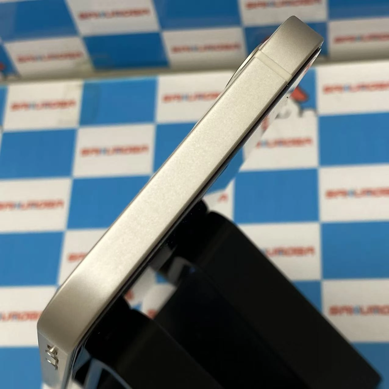 iPhone12 64GB ホワイト MGHP3J/A SoftBank版SIMフリー 新品同様