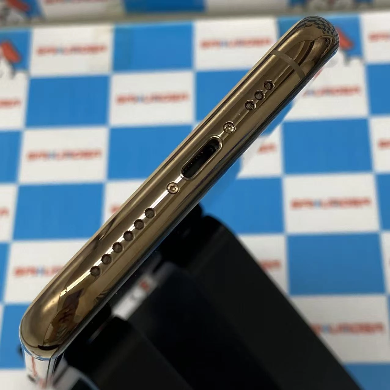 iPhone11 Pro 256GB ゴールド MWC92J/A docomo版SIMフリー ジャンク品