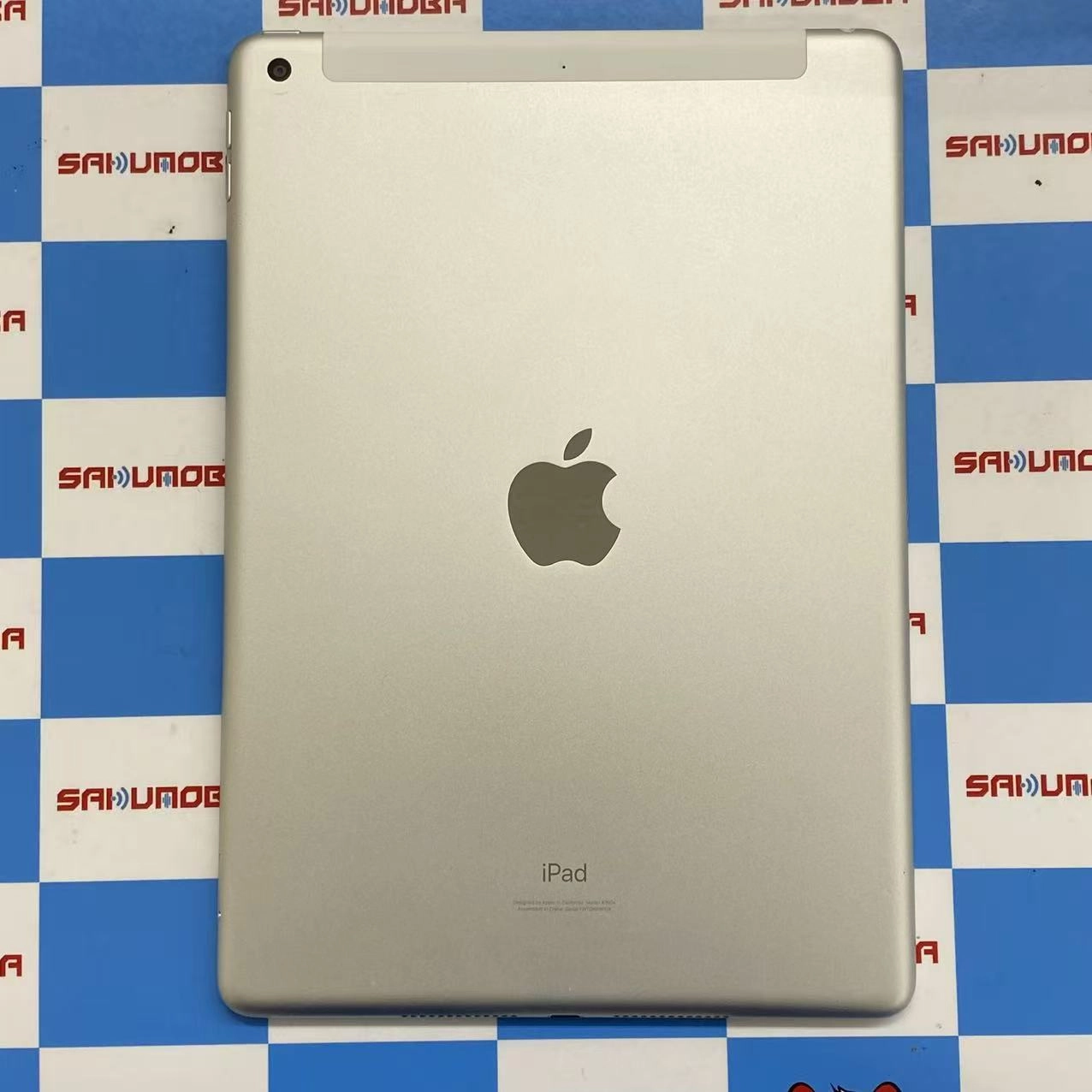 iPad 第9世代 Wi-Fi+Cellularモデル 64GB シルバー MK493J/A SIMフリー ジャンク品