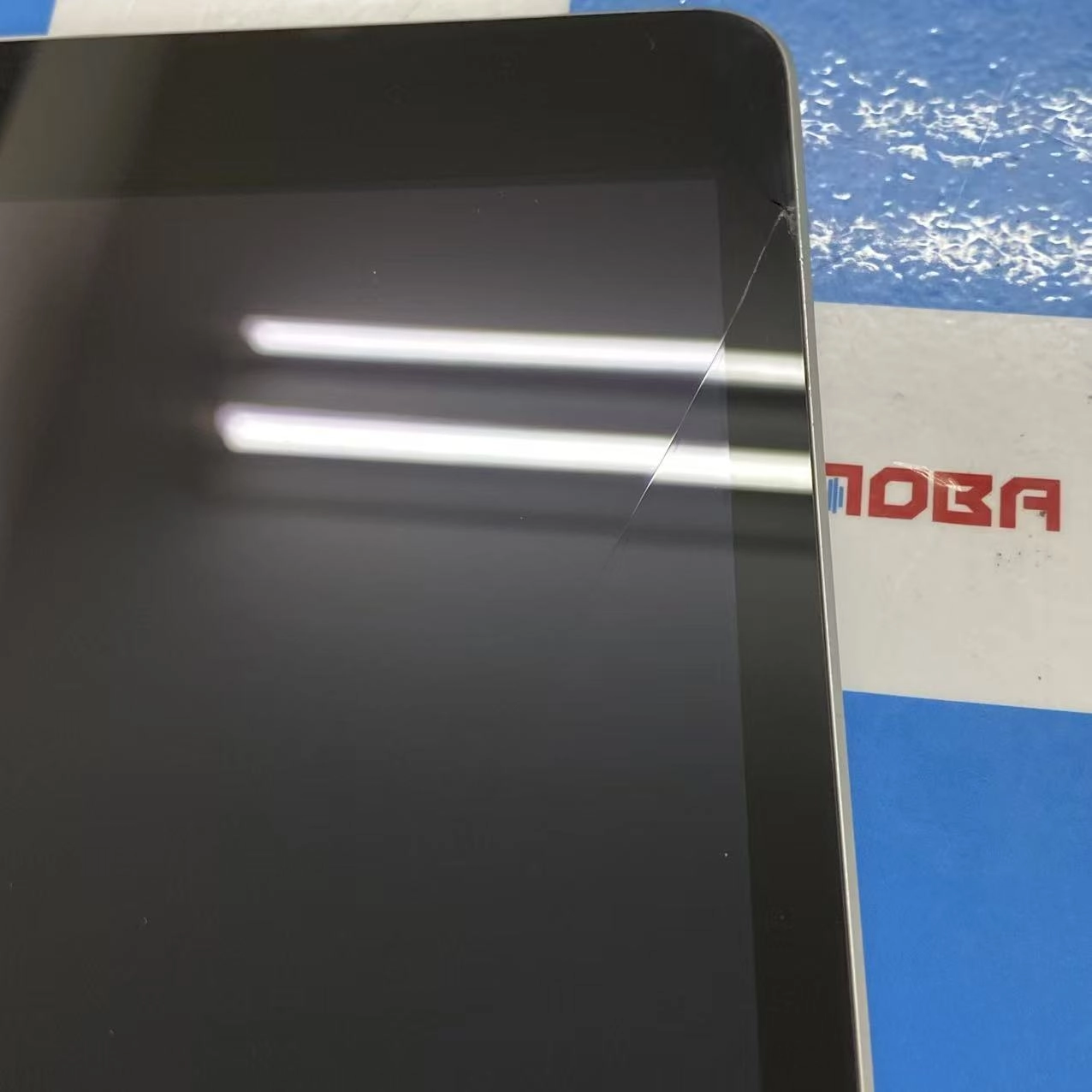 iPad 第9世代 Wi-Fi+Cellularモデル 64GB シルバー MK493J/A SIMフリー ジャンク品