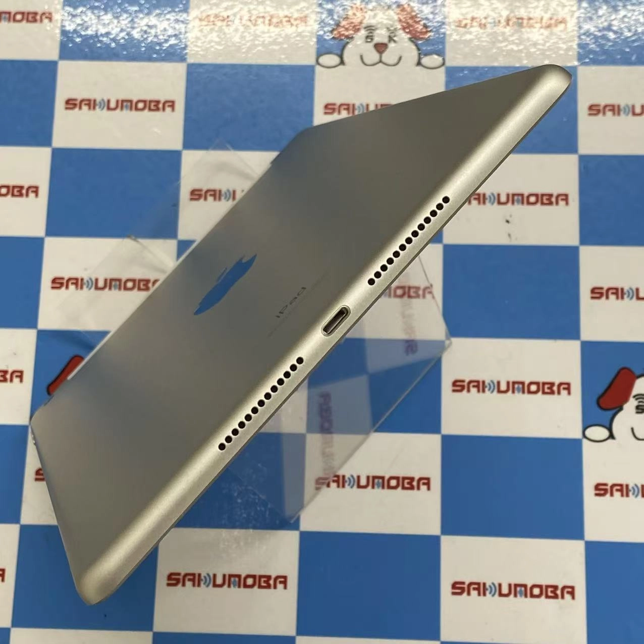 iPad 第9世代 Wi-Fi+Cellularモデル 64GB  MK493J/A SIMロック解除済 SIMフリー訳あり品 シルバー