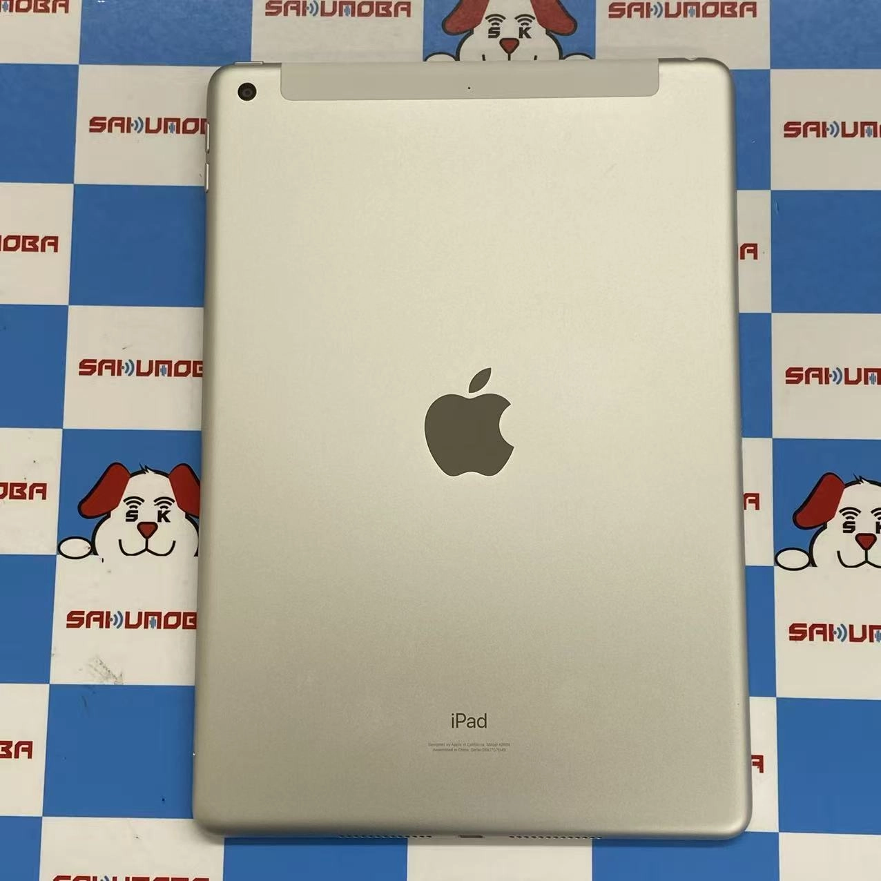 iPad 第9世代 Wi-Fi+Cellularモデル 64GB シルバー MK493J/A SIMフリージャンク品