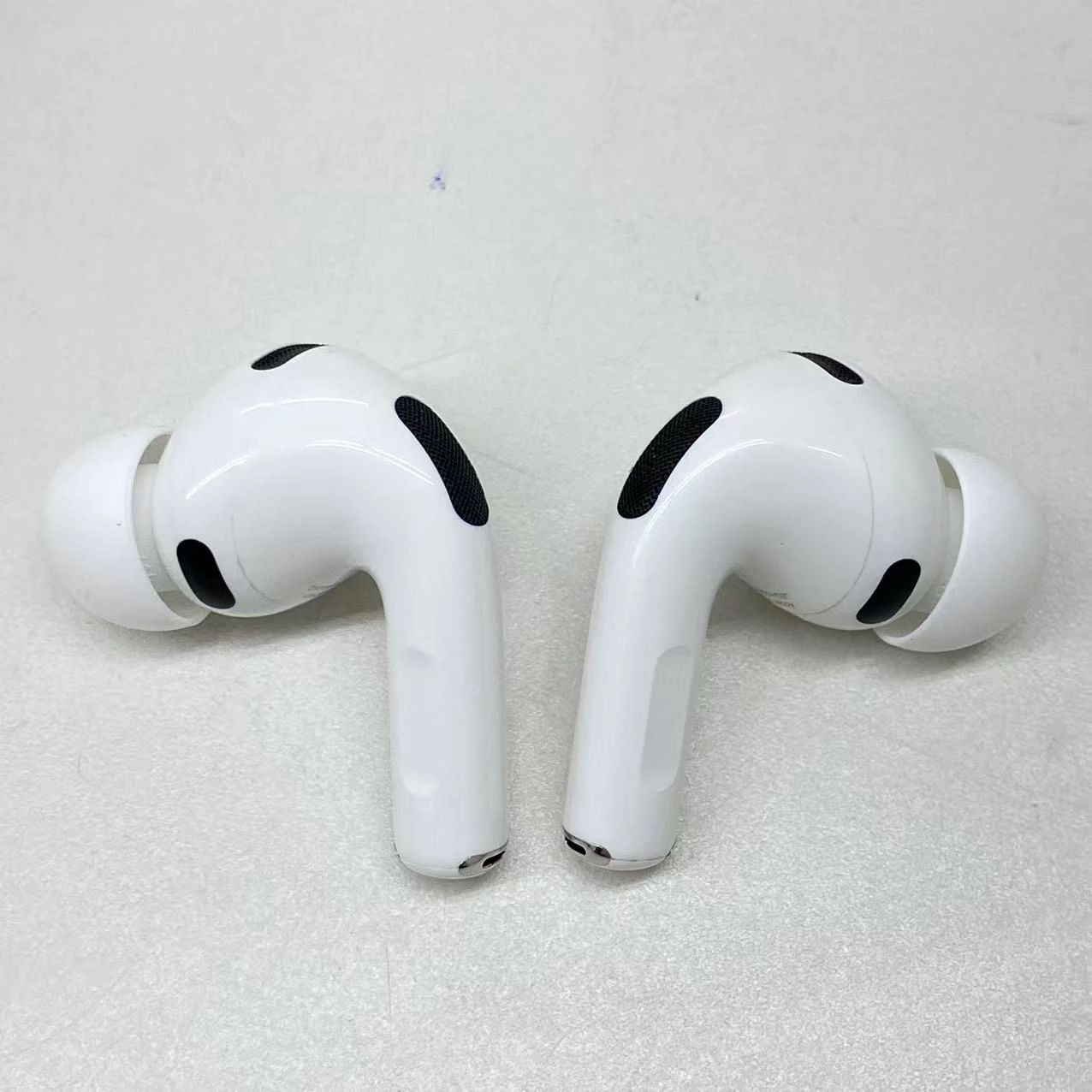 AirPods Pro 第3世代 ホワイト A3064