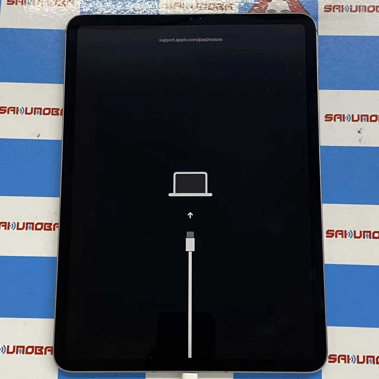iPad Pro 11インチ 第4世代 Wi-Fi+Cellularモデル 128GB  MNYC3J/A SoftBank版SIMフリージャンク品 スペースグレイ