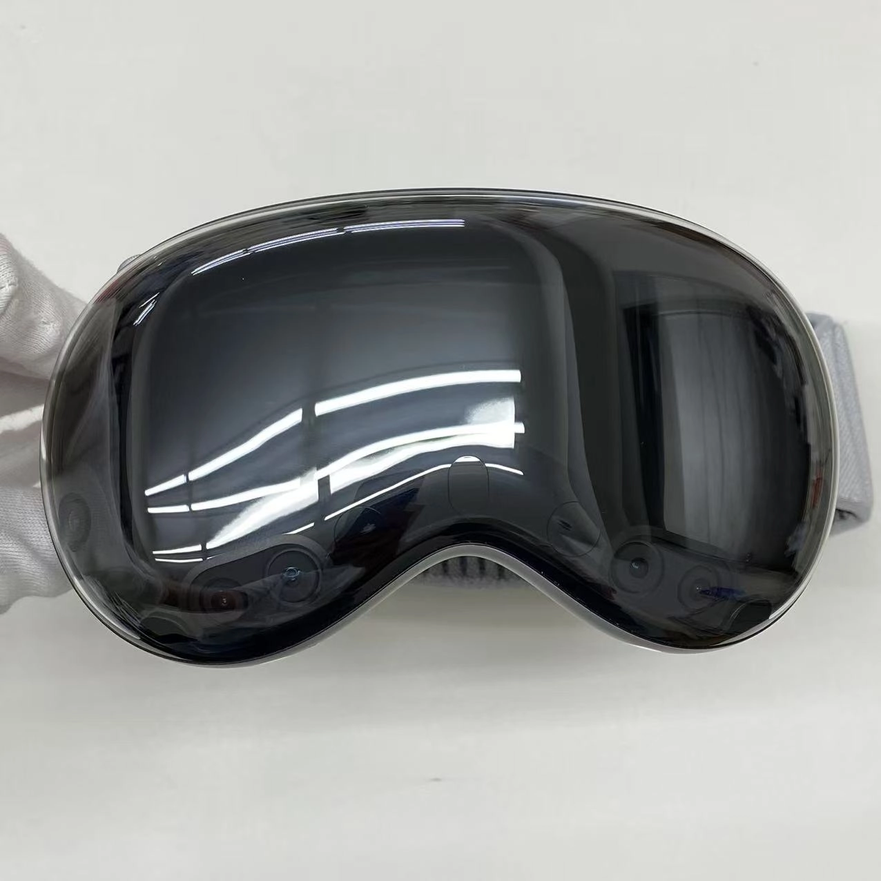 Apple Vision Pro (2024) 512GB 標準カラー MQL93J/A 美品