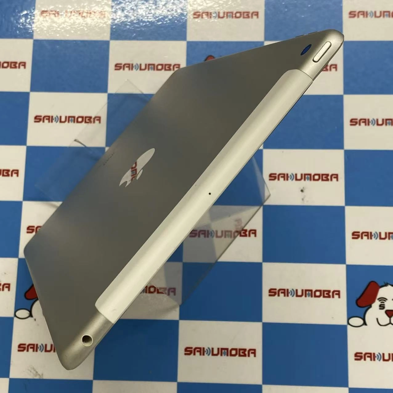iPad 第9世代 Wi-Fi+Cellularモデル 64GB シルバー NK493J/A auジャンク品