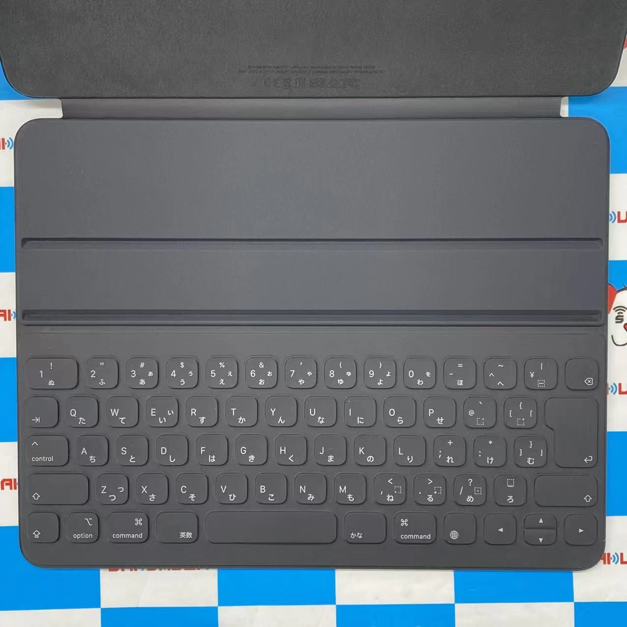 12.9インチiPad Pro(第3世代)用 Smart Folio ** スペースグレイ MU8H2J/A