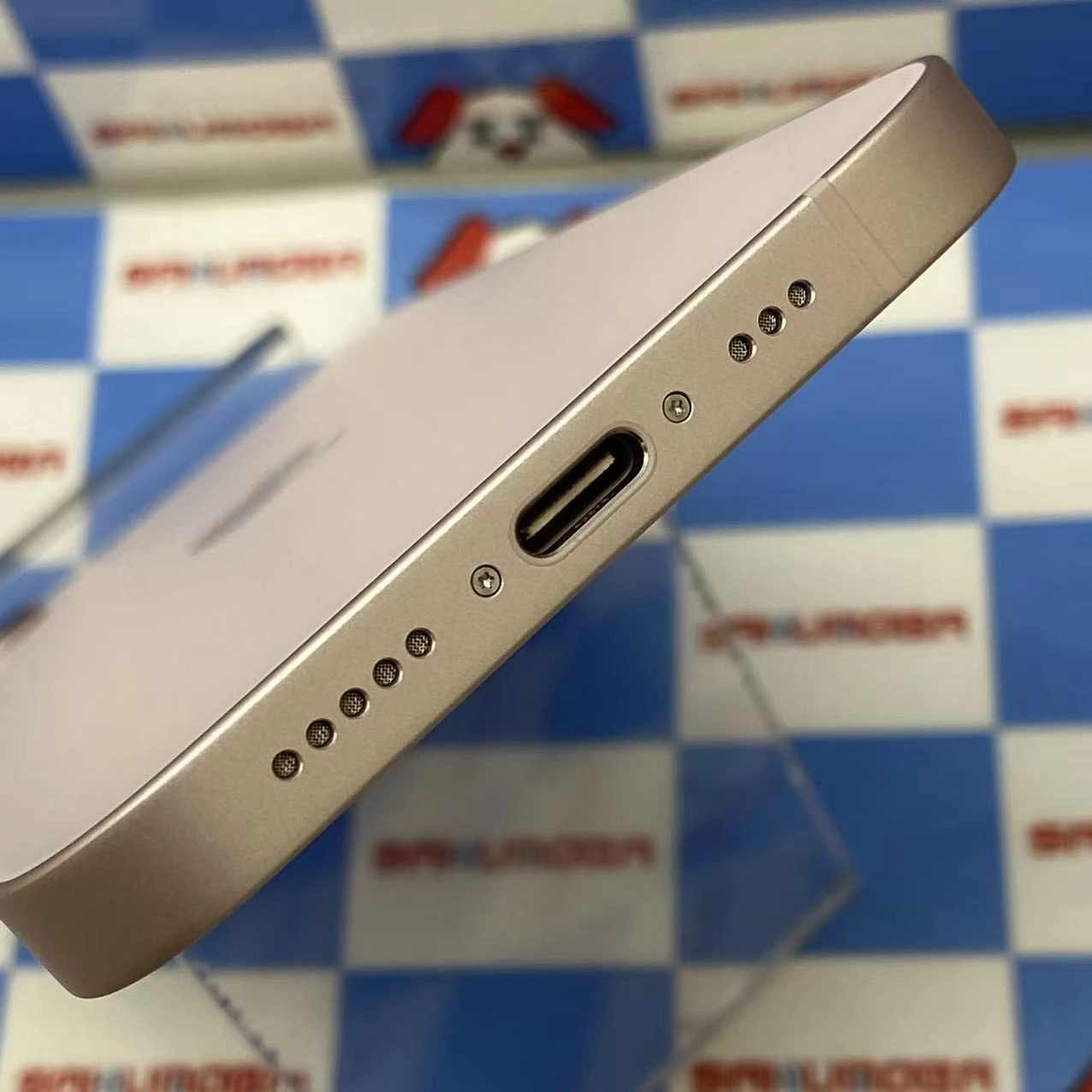 iPhone 17e 256GB ソフトピンク MHRQ4J/A Apple版SIMフリー 新品同様
