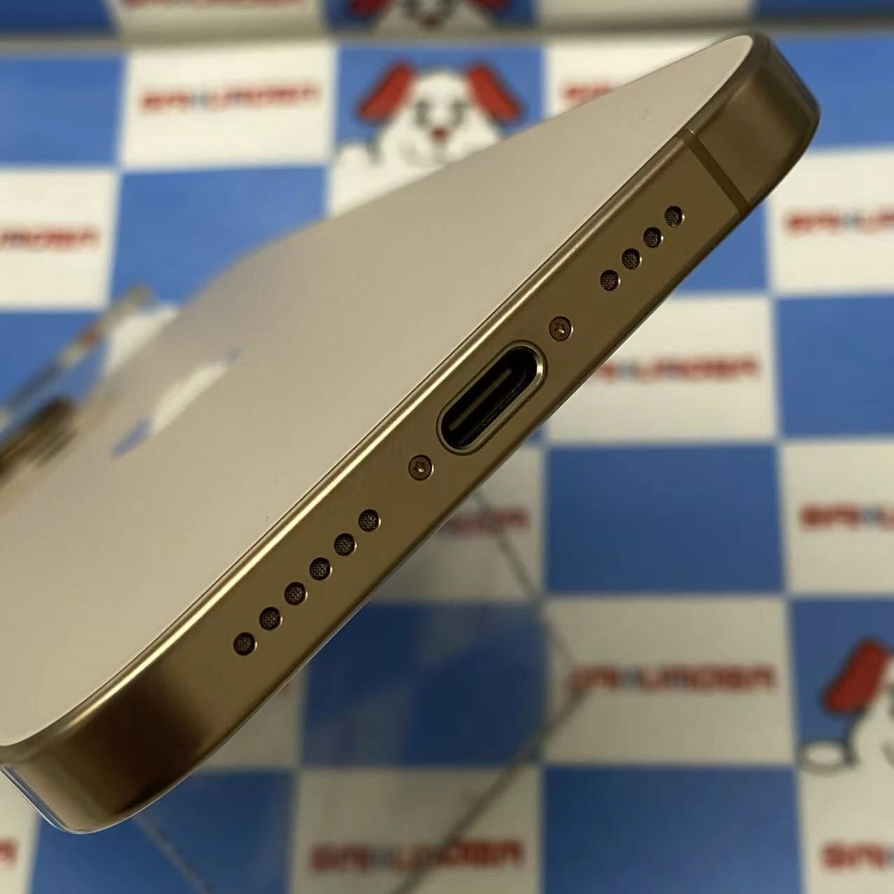 iPhone16 Pro Max 256GB デザートチタニウム MYWJ3J/A  Apple版SIMフリー