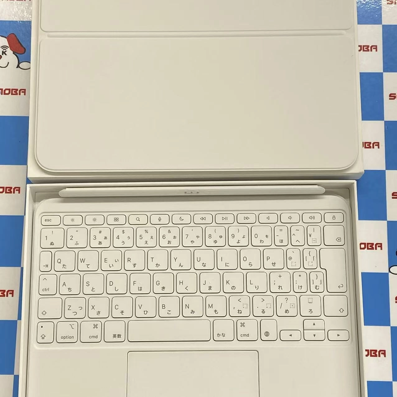 Apple Magic Keyboard Folio 日本語(JIS) iPad(第10世代)用 * 標準カラー MQDP3J/A 美品