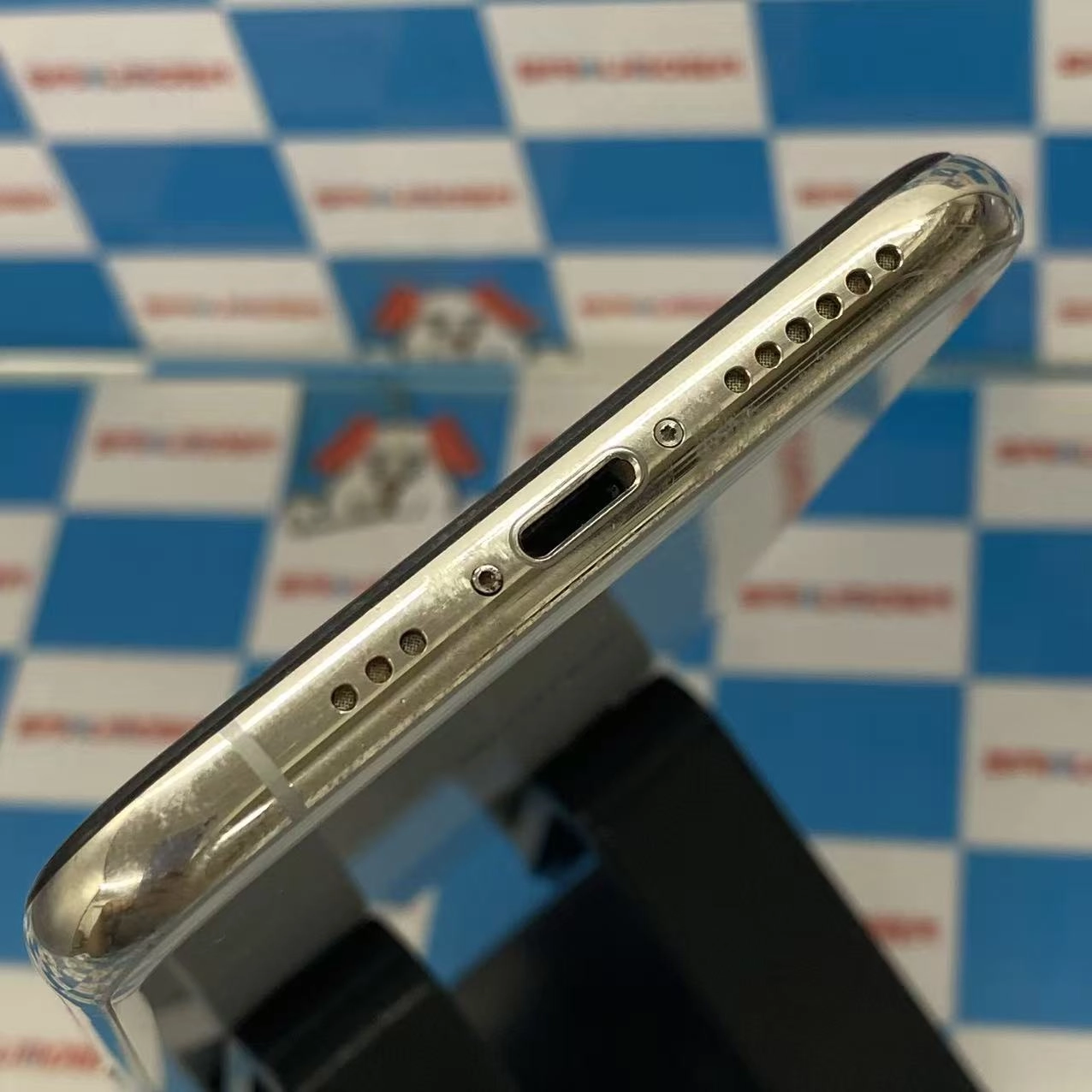 iPhoneXS 64GB シルバー MTAX2J/A SoftBank版SIMフリージャンク品