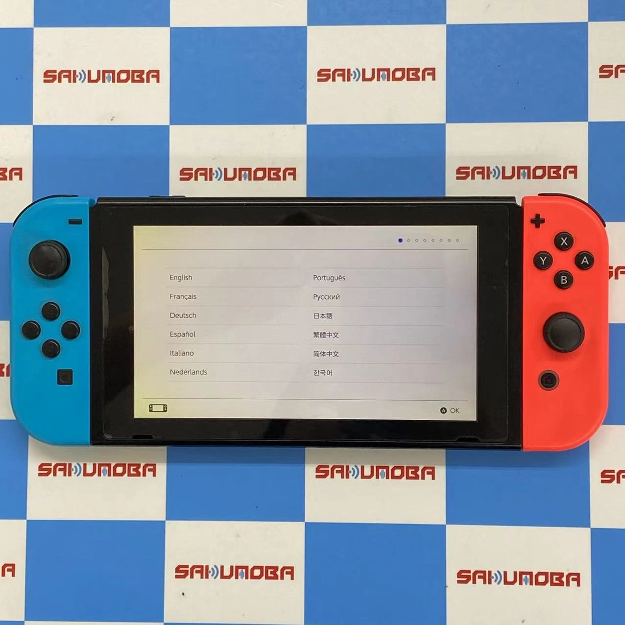 Nintendo Switch 2019年モデル 32GB ネオンブルーネオンレッド -訳あり品 ネオンブルー?ネオンレッド