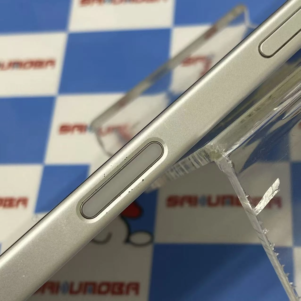 iPhone16 128GB ホワイト MYDR3J/A docomo版SIMフリー