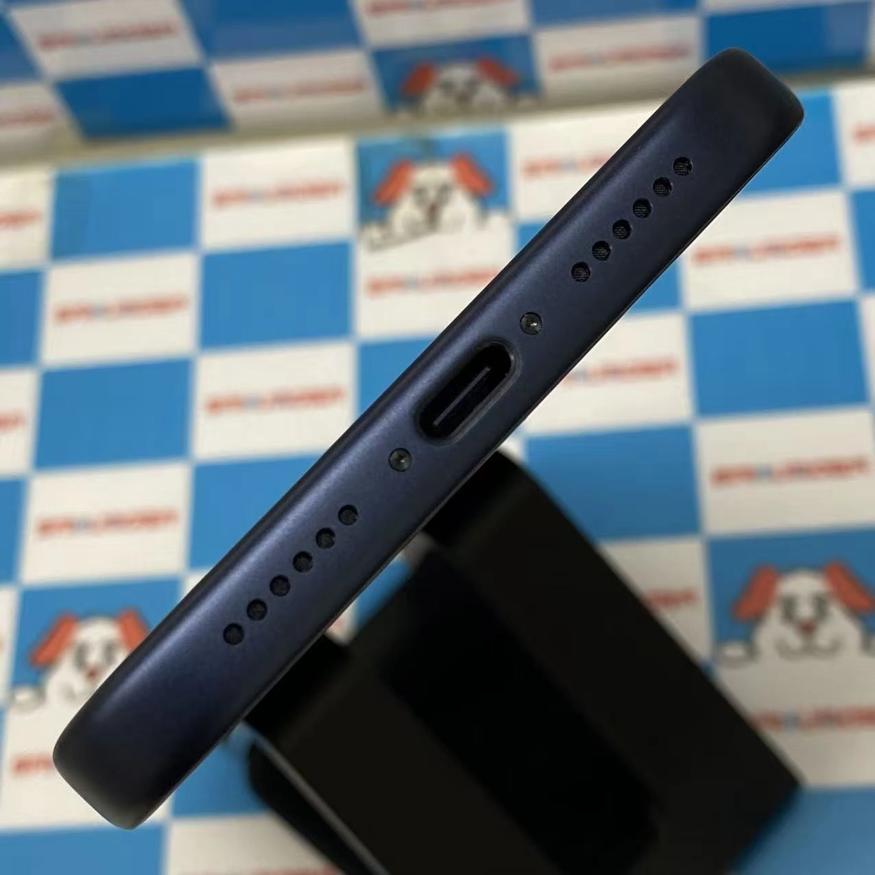 iPhone 17 Pro Max 256GB ディープブルー MFYA4J/A AU版SIMフリー 美品 au