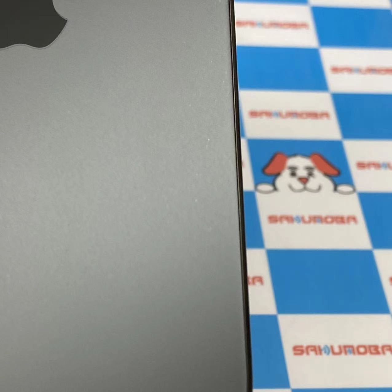 iPhone15 Pro Max 256GB ブラックチタニウム MU6P3J/A SoftBank版SIMフリー 美品