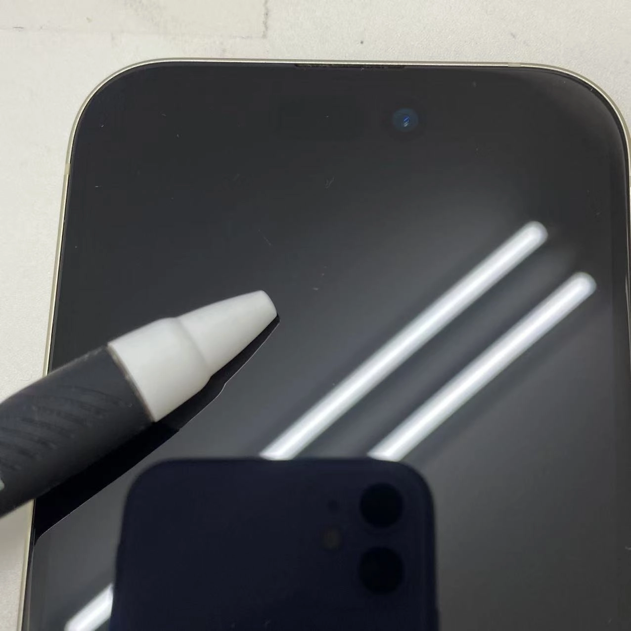 iPhone15 128GB イエロー MTMK3J/A SIMフリー 訳あり品