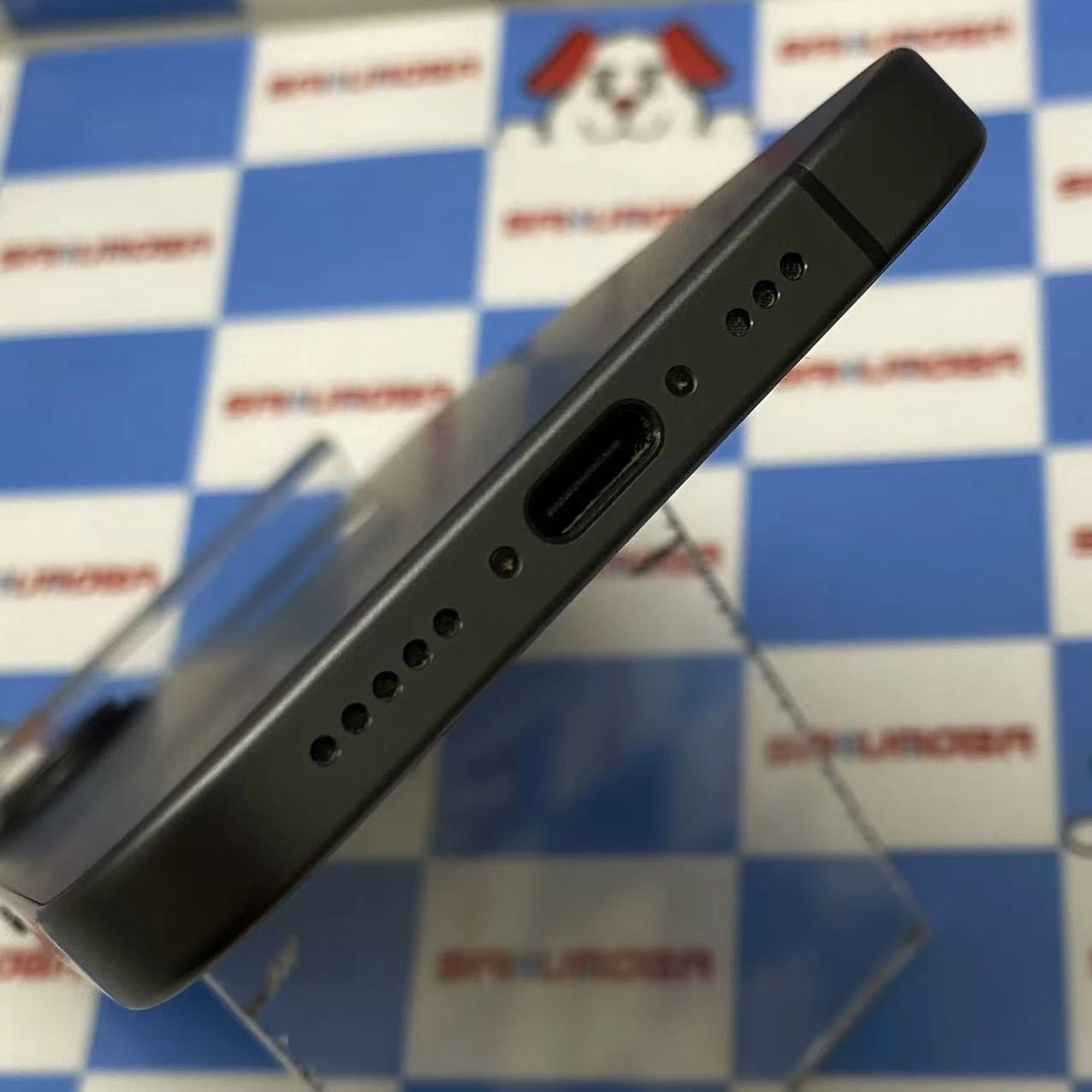 iPhone 17 256GB ブラック MG674J/A docomo版SIMフリー 極美品