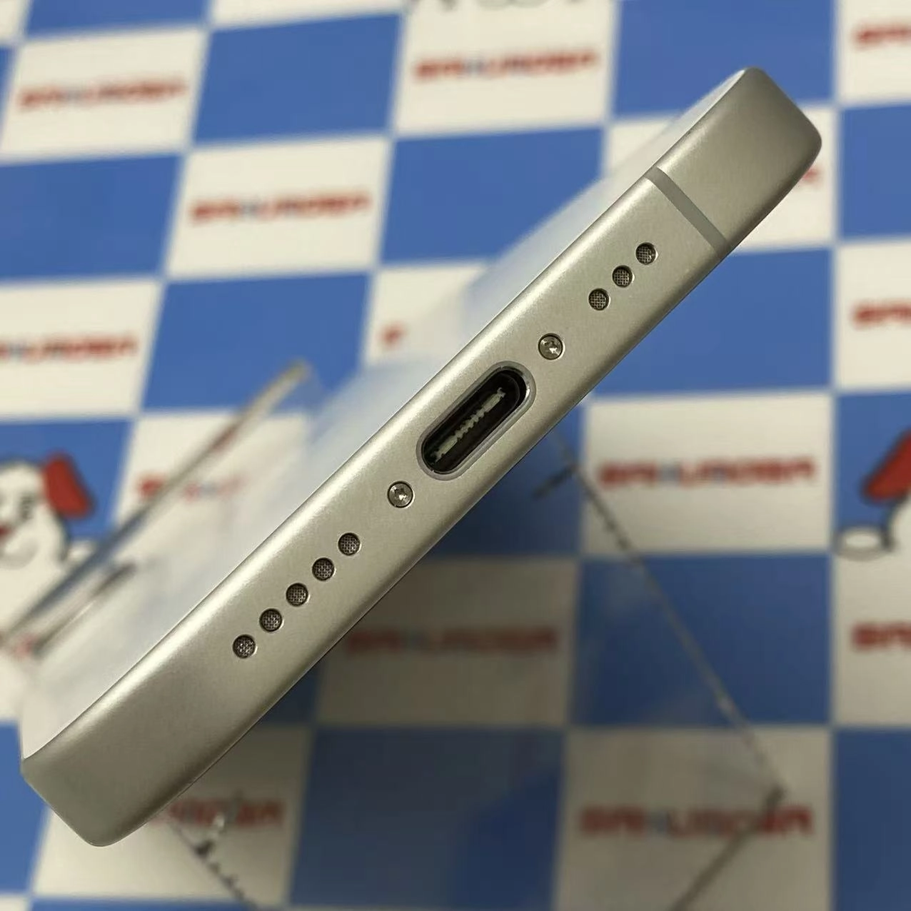 iPhone 17 256GB ホワイト MG684J/A SIMフリー 新品同様