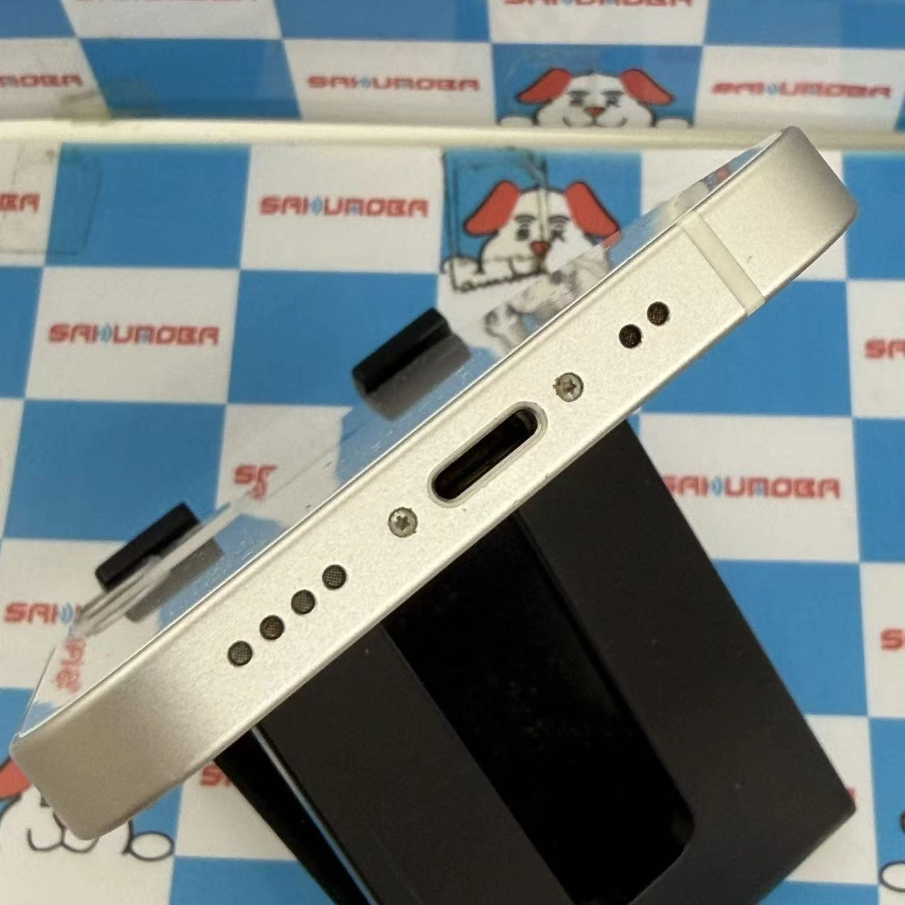 iPhone12 mini 64GB ホワイト MGA63J/A docomo版SIMフリー 訳あり品