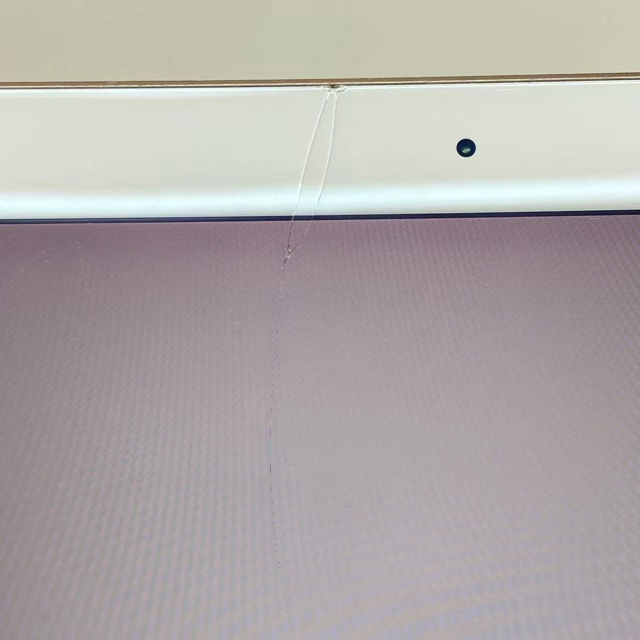 iPad Air 第3世代 Wi-Fiモデル 64GB ゴールド MUUL2CH/A ジャンク品