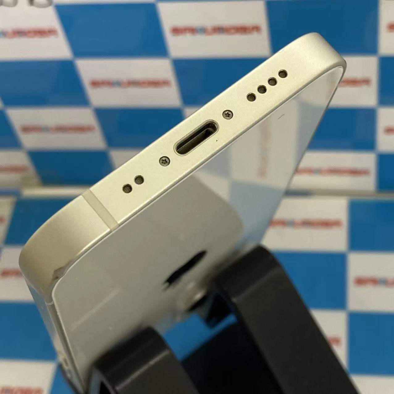 iPhone13 mini 128GB スターライト MLJE3J/A docomo版SIMフリー 訳あり品