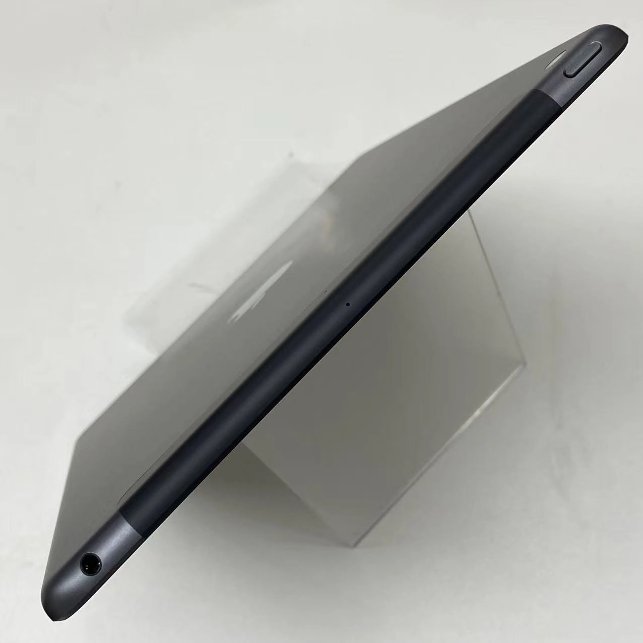 iPad 第9世代 Wi-Fi+Cellularモデル 64GB MK473J/A SIMフリー 極美品 スペースグレイ