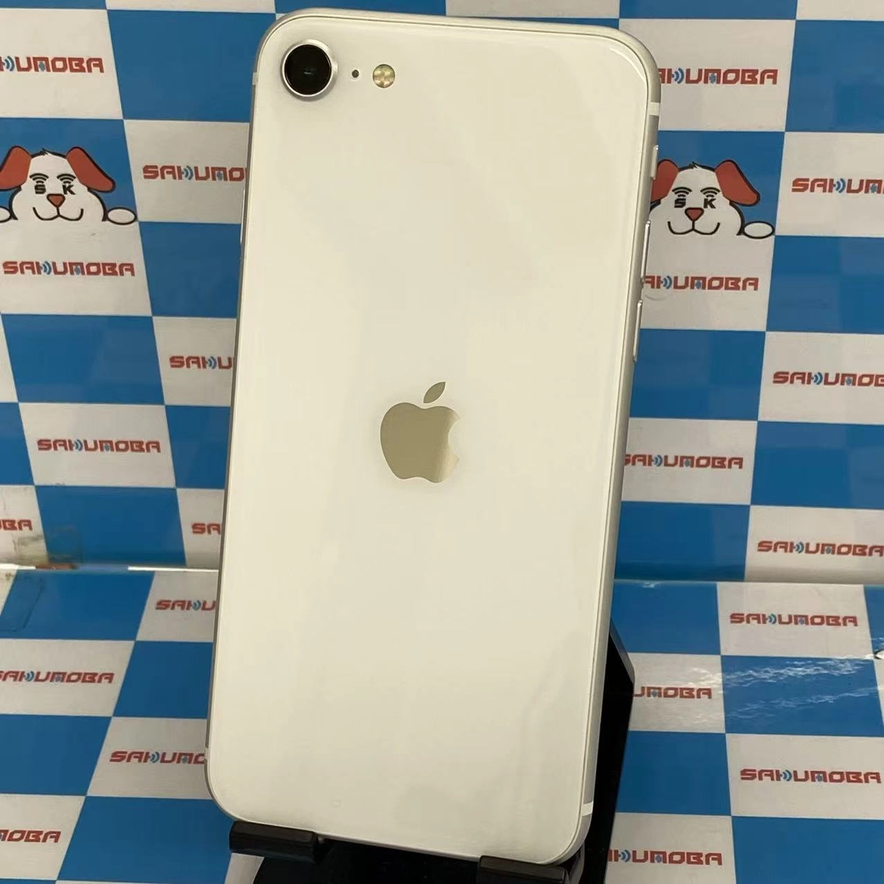iPhoneSE 第2世代 64GB ホワイト MHGQ3J/A docomo版SIMフリー 美品