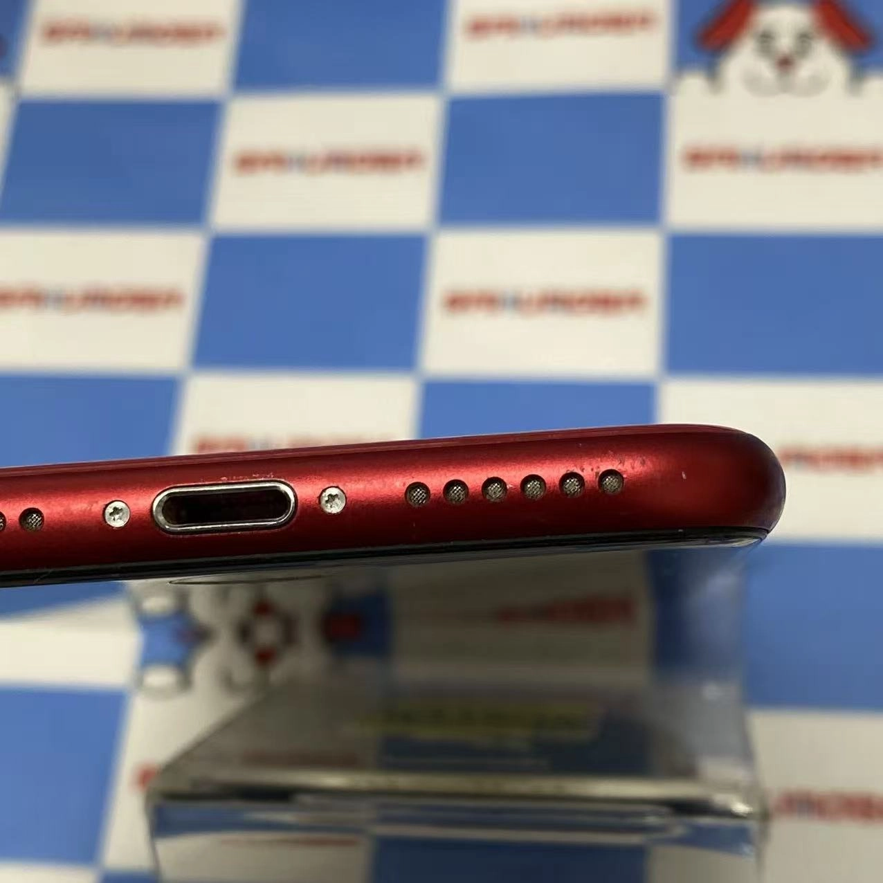 iPhoneSE 第2世代 256GB Product Red MXVV2J/A SIMフリー 訳あり品