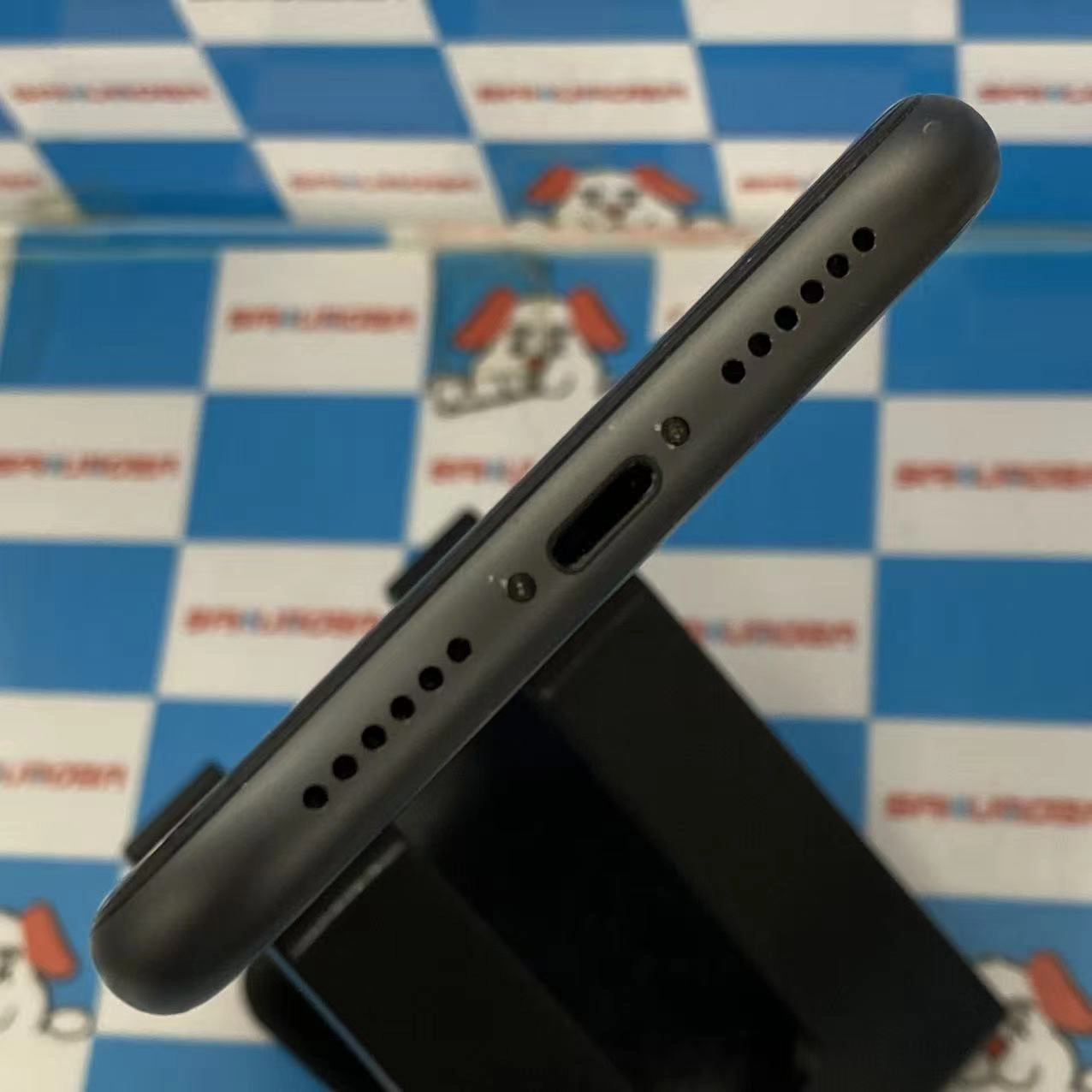 iPhone11 256GB ブラック MWM72J/A SIMフリー訳あり品