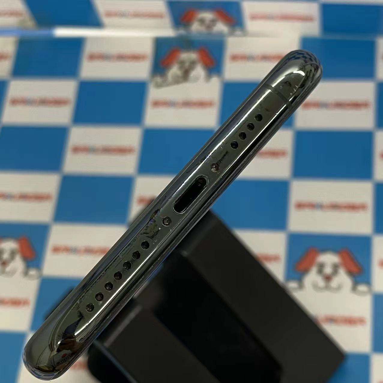 iPhone11 Pro Max 256GB ミッドナイトグリーン MWHM2J/A SoftBank版SIMフリージャンク品