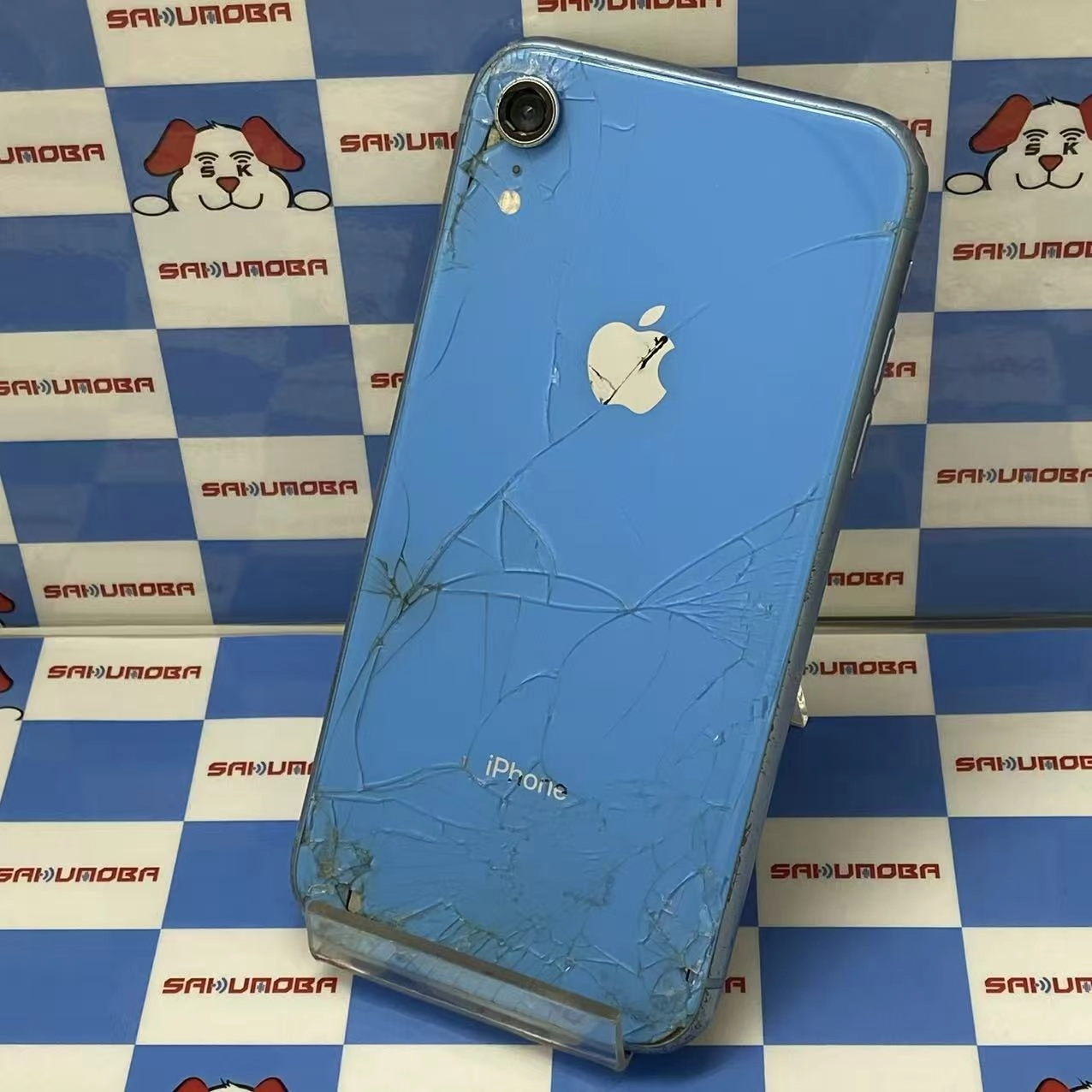 iPhoneXR 64GB ブルー NT0E2J/A docomo版SIMフリー ジャンク品