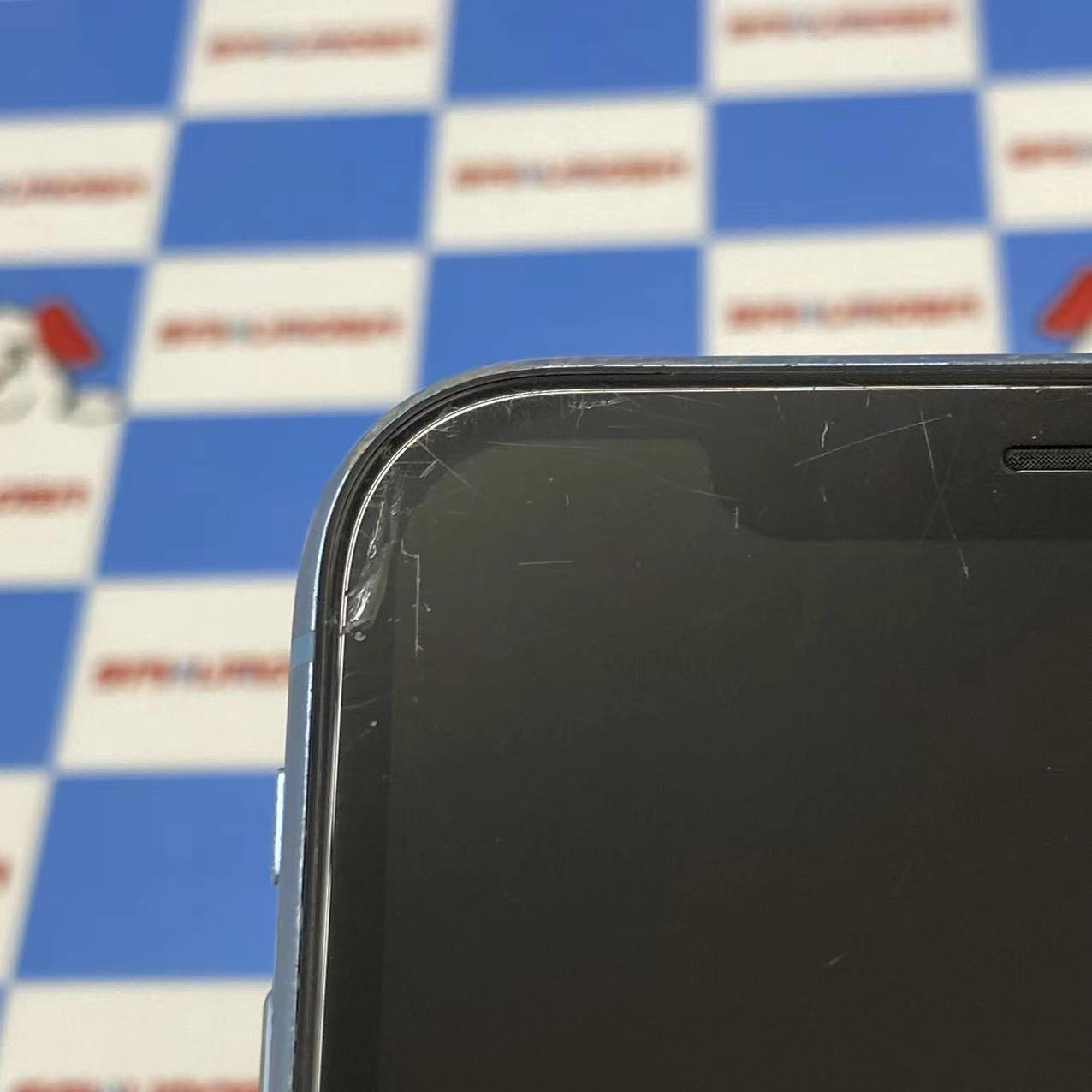 iPhoneXR 64GB ブルー NT0E2J/A docomo版SIMフリー ジャンク品