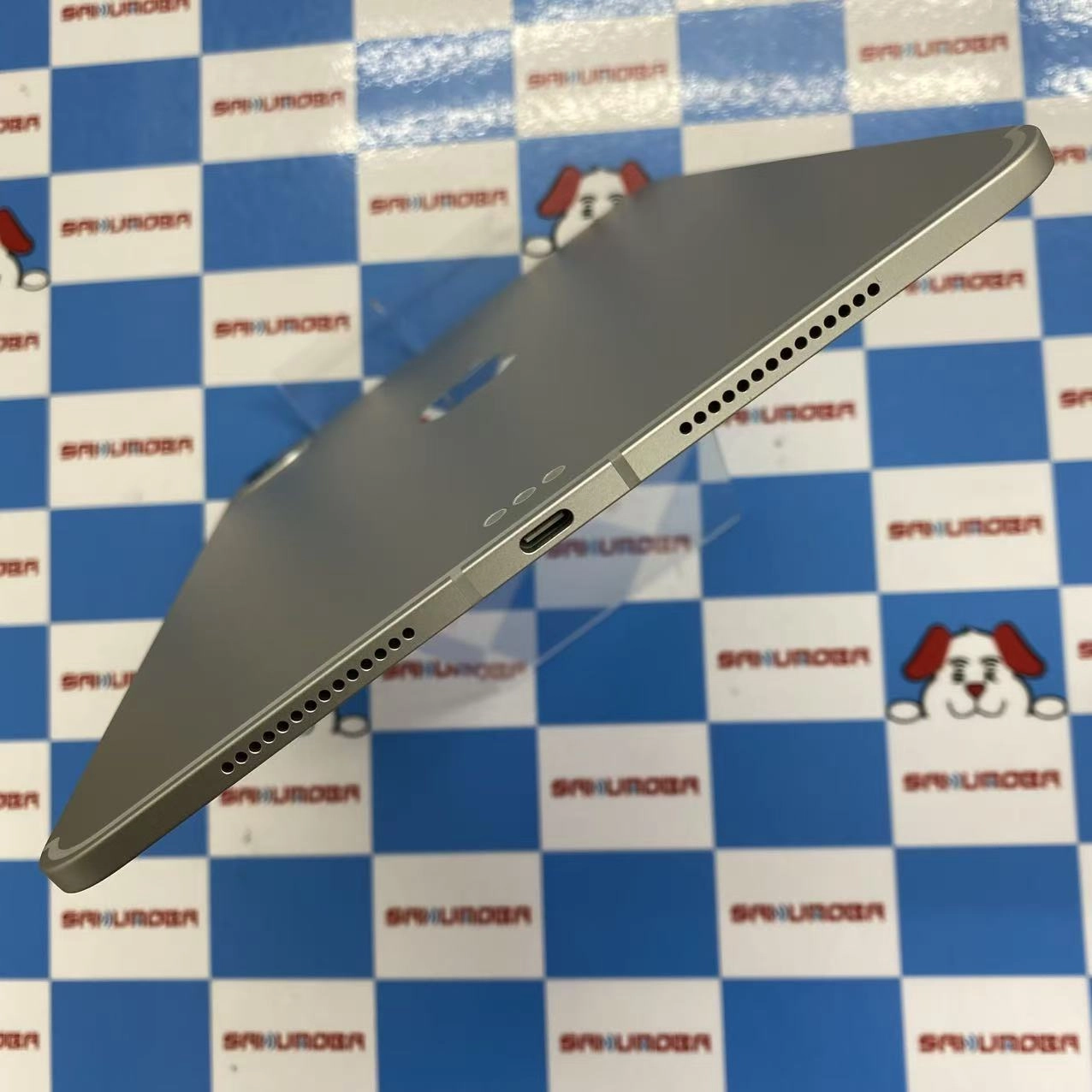 iPad Pro 11インチ 第6世代 M5 Wi-Fi + Cellularモデル 256GB シルバー ME2P4J/A 海外版SIMフリー  新品同様