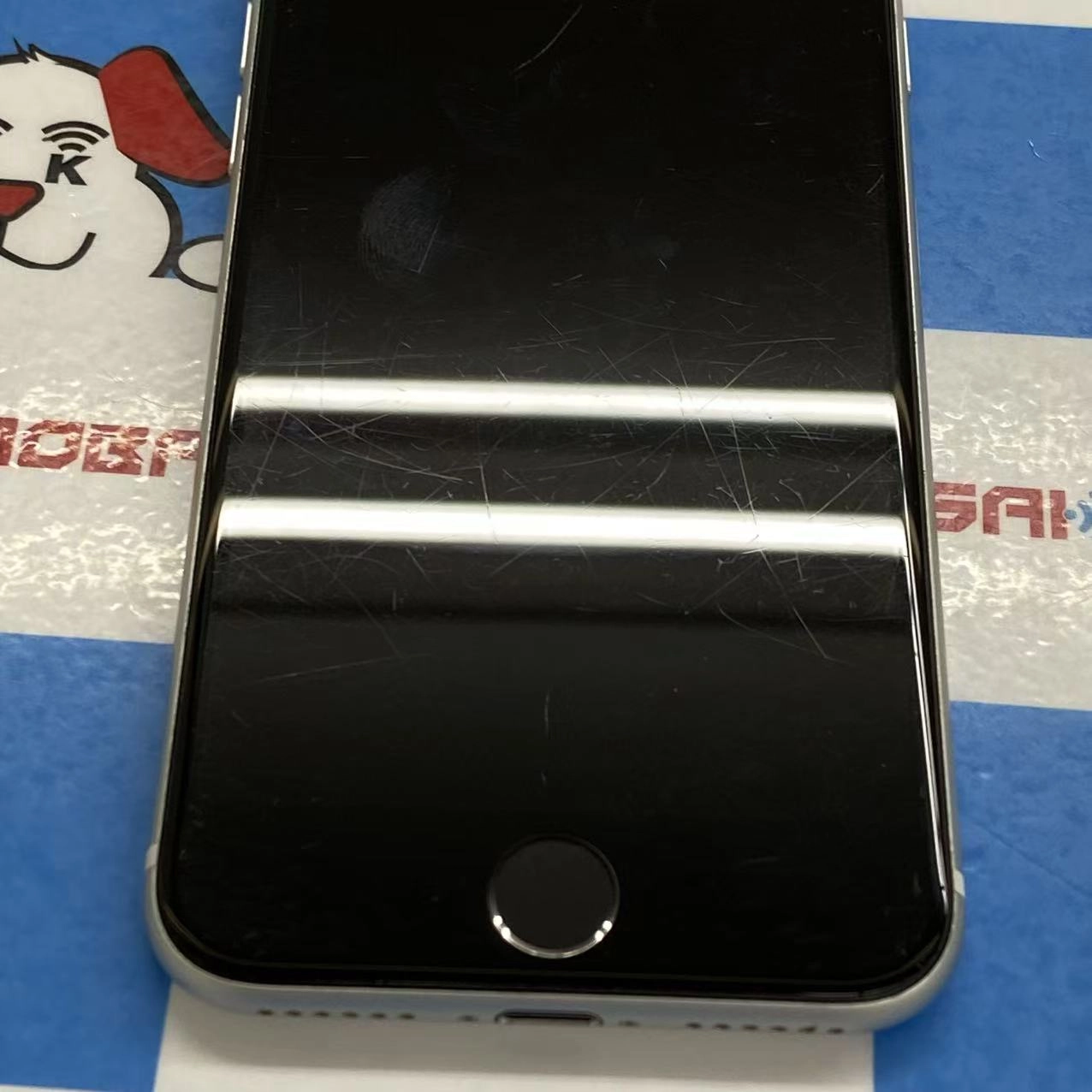 iPhoneSE 第2世代 64GB ホワイト NX9T2J/A UQmobileジャンク品