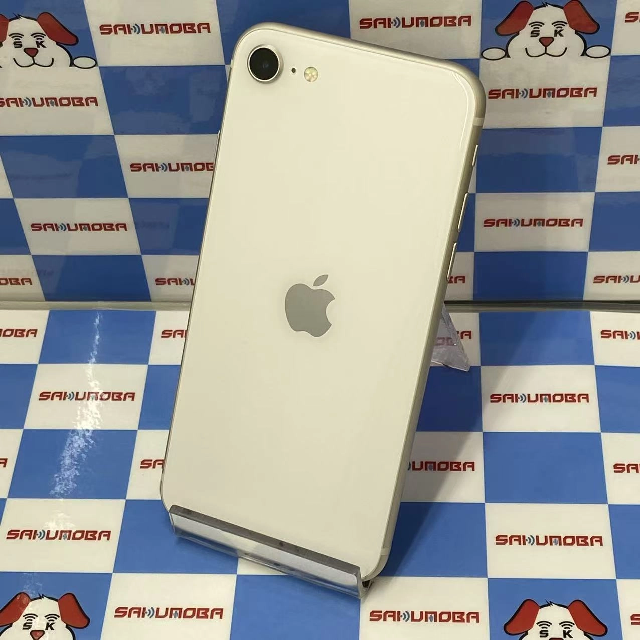 iPhoneSE 第3世代 64GB スターライト MMYD3J/A AU版SIMフリー