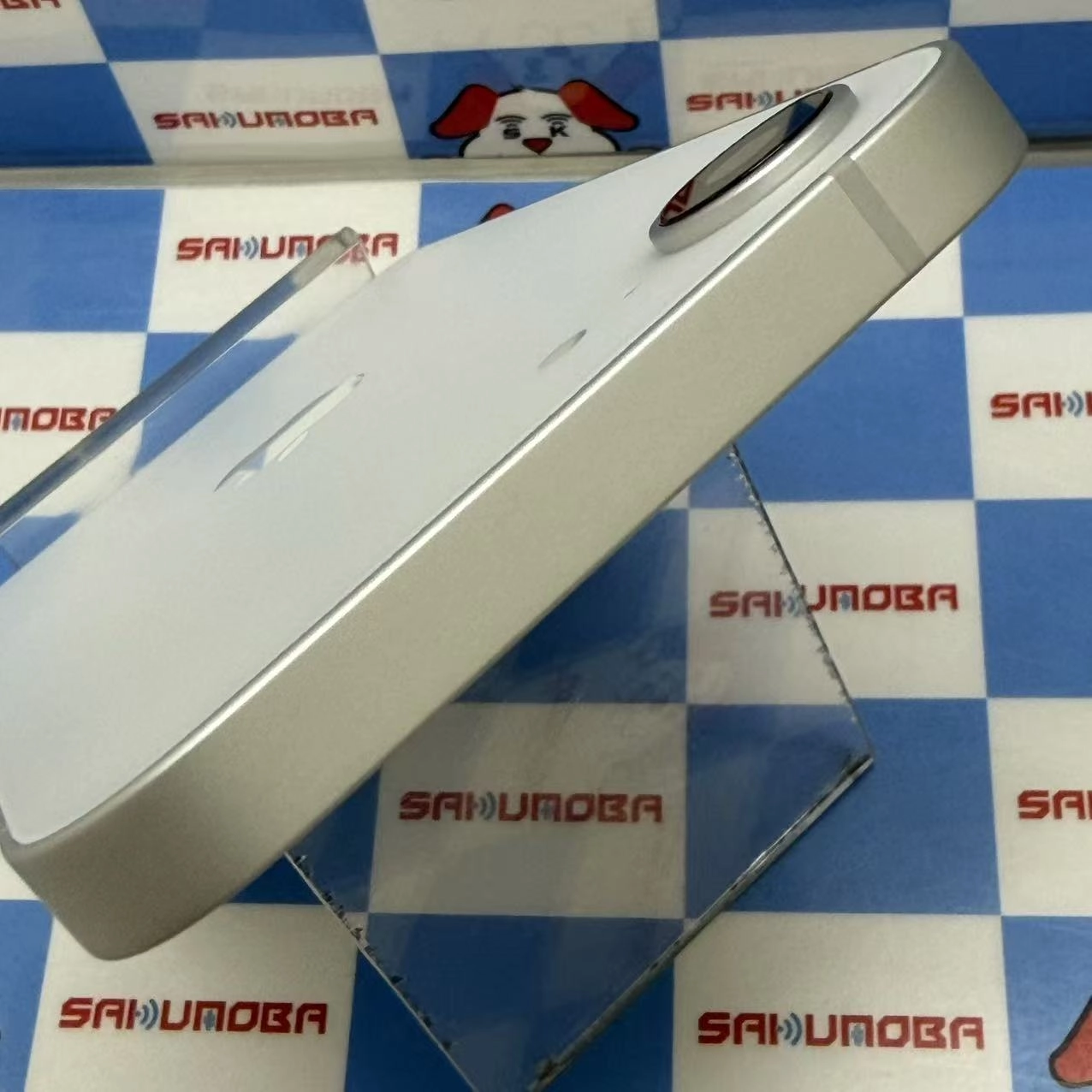 iPhone 16e 128GB ホワイト MD1R4J/A docomo版SIMフリー