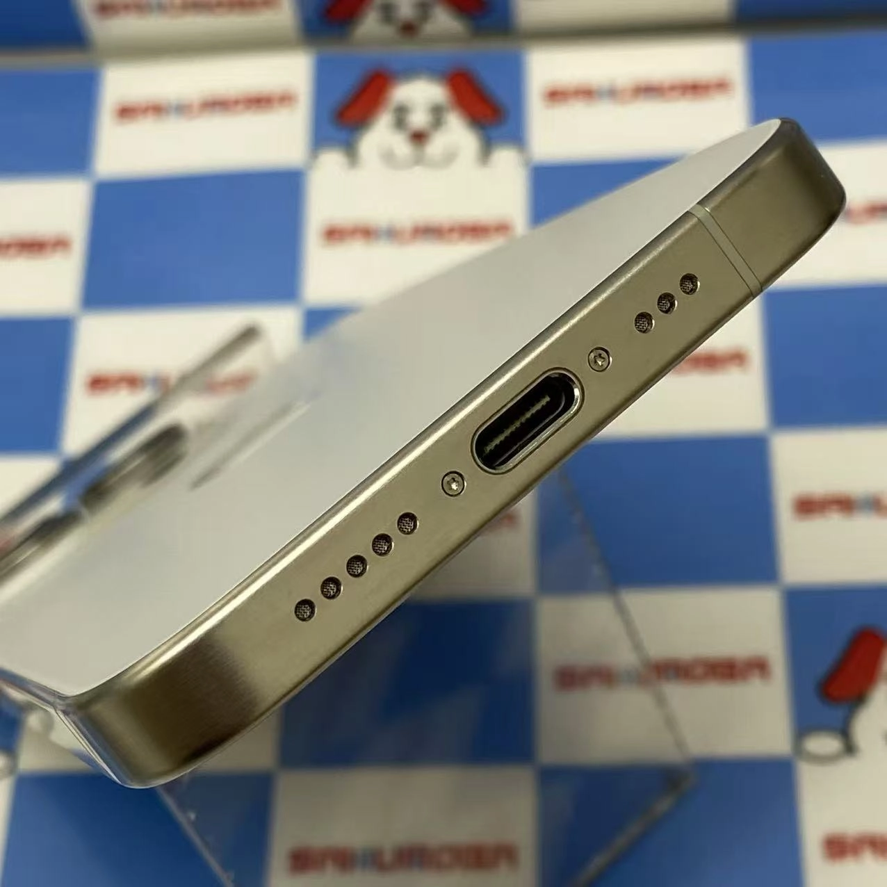 iPhone15 Pro 128GB ホワイトチタニウム MTU83J/A Apple版SIMフリー 極美品