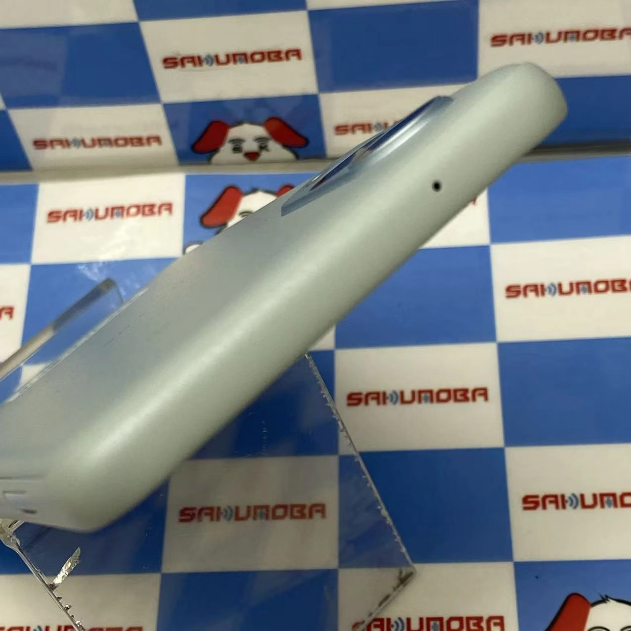 arrows We2 4GB/64GB ライトブルー F-52E docomo版SIMフリー 極美品