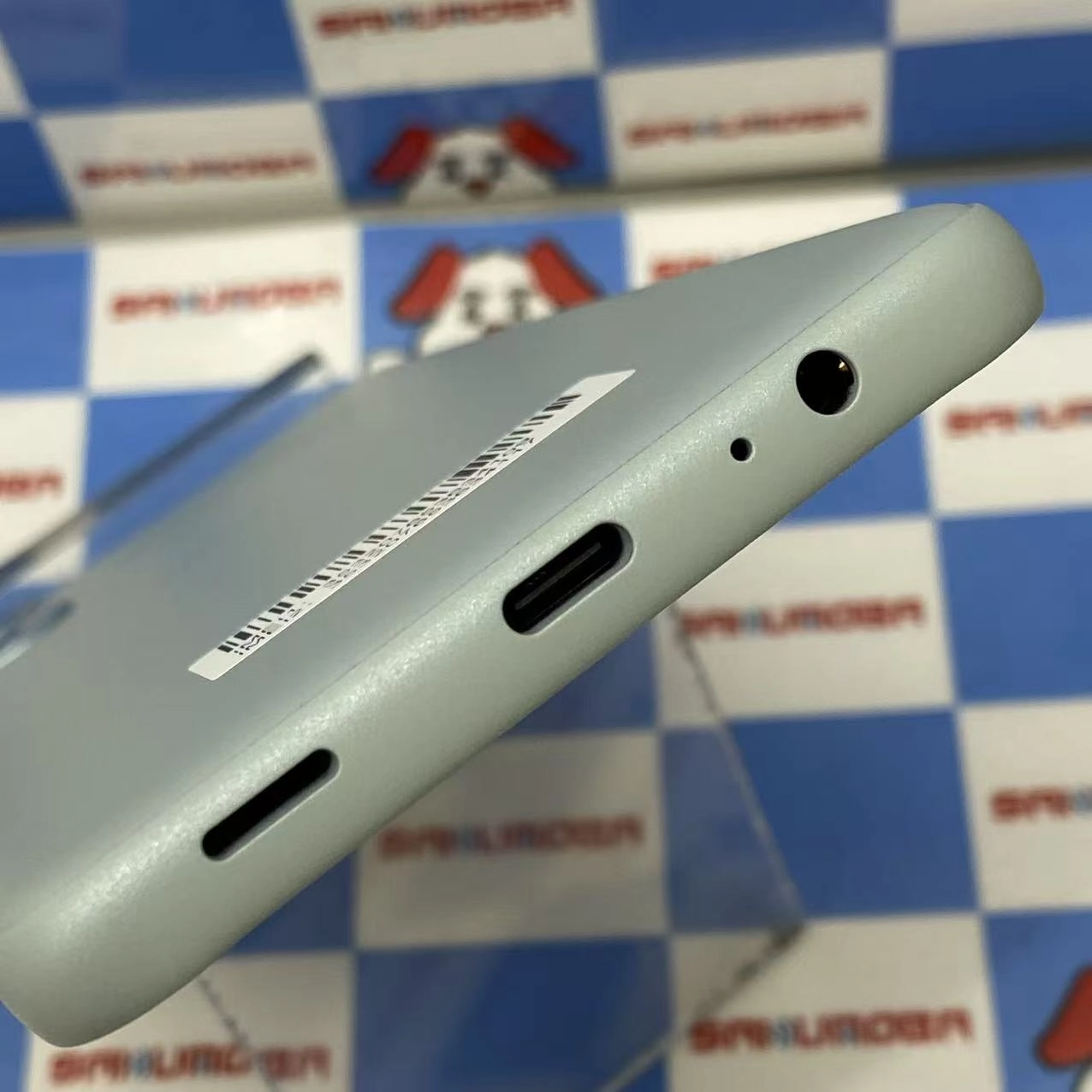 arrows We2 4GB/64GB ライトブルー F-52E docomo版SIMフリー 極美品