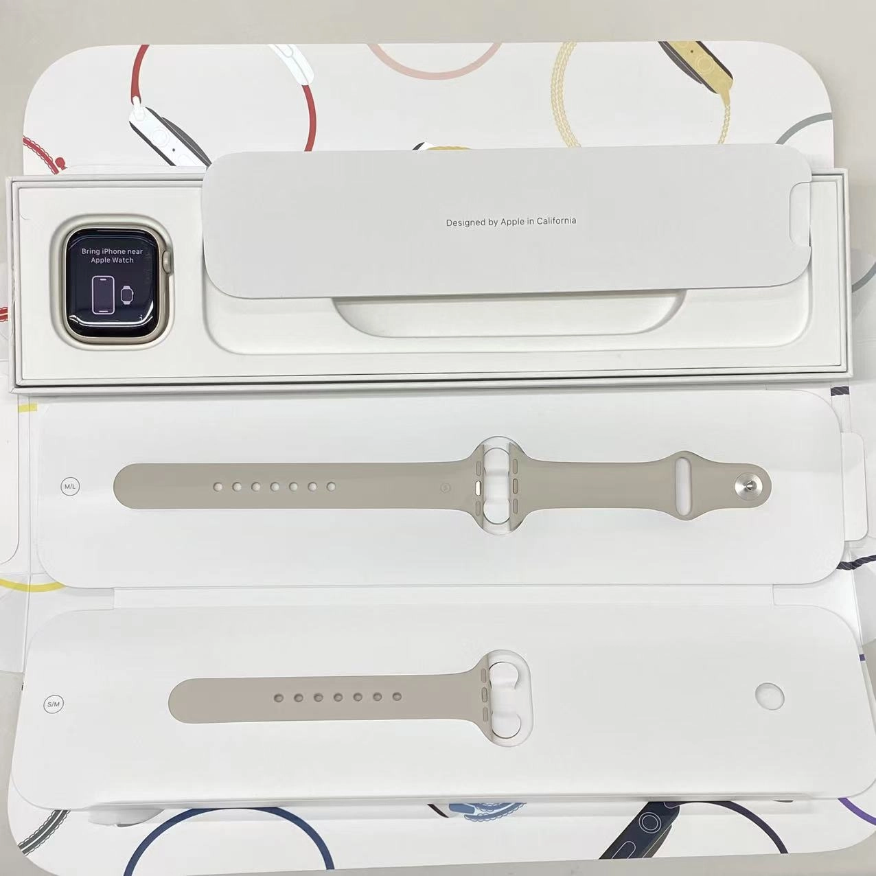 Apple Watch Series8 41mm GPSモデル 32GB スターライト MNP63J/A