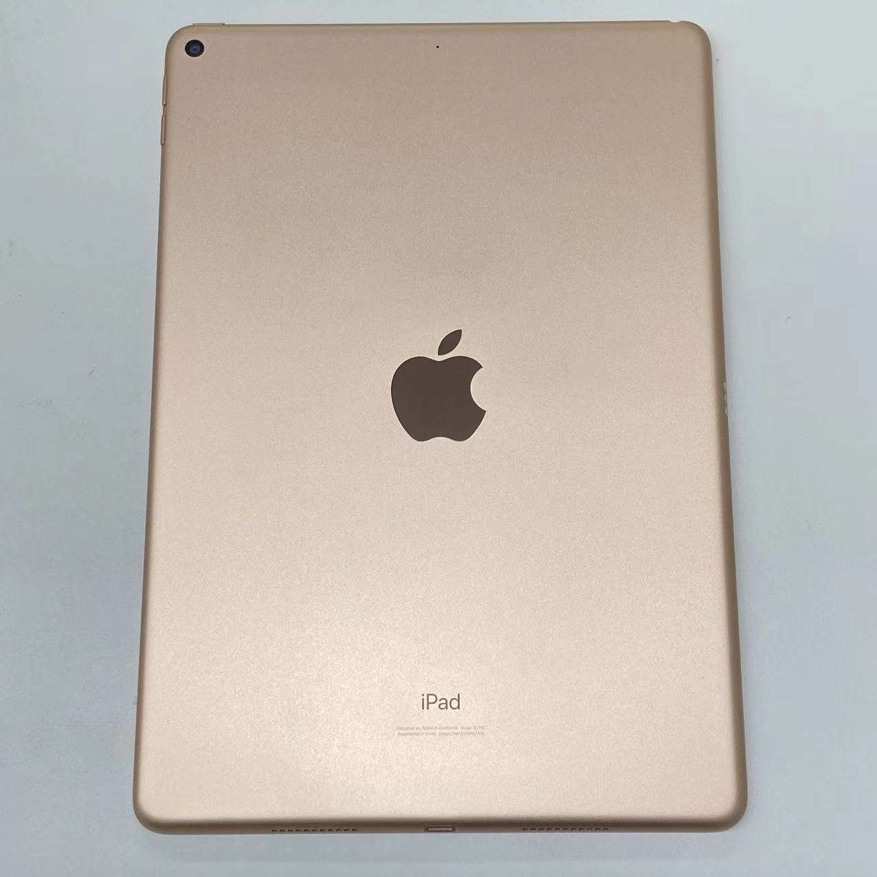 iPad Air 第3世代 海外版Wi-Fiモデル 64GB ゴールド MUUL2TA/A 訳あり品