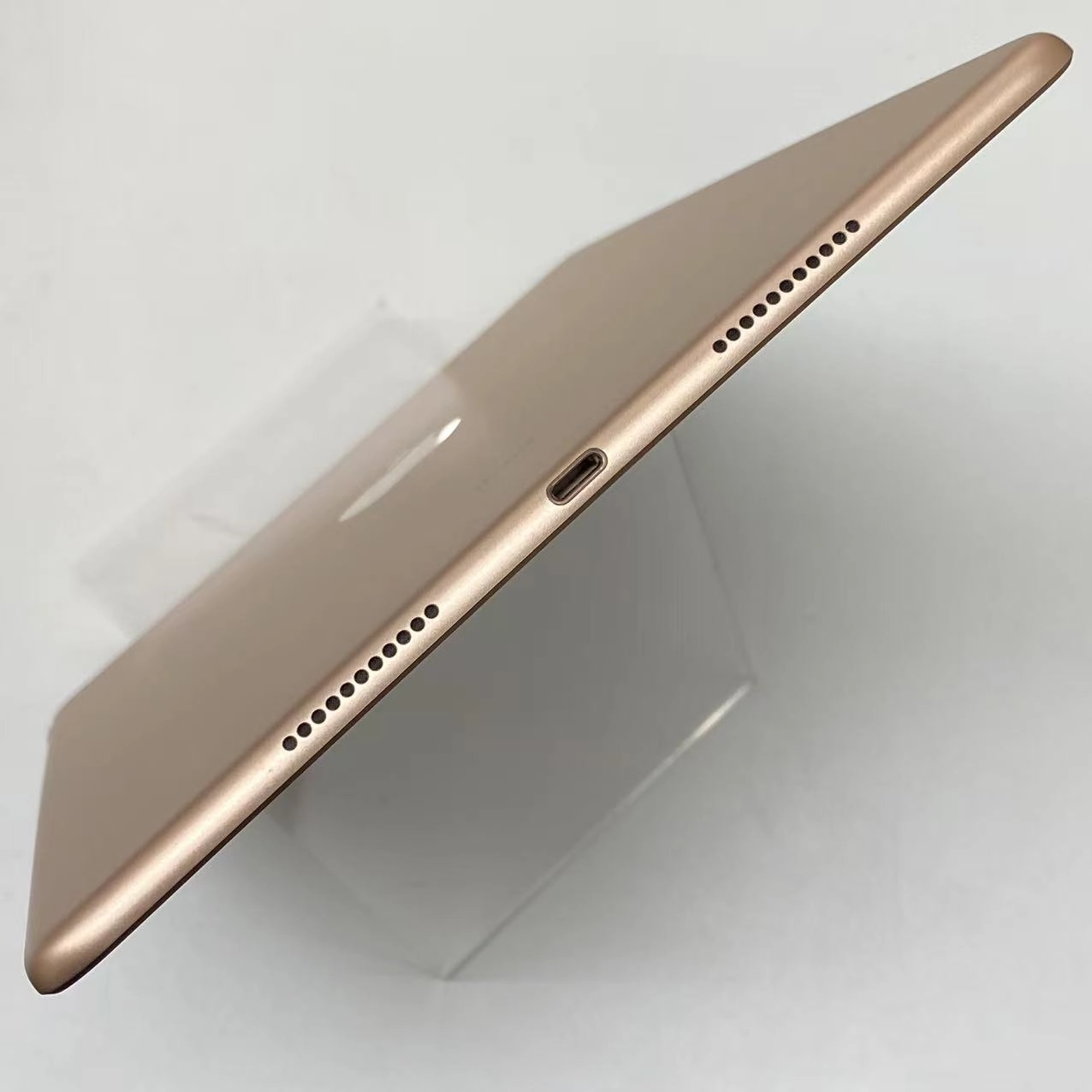 iPad Air 第3世代 海外版Wi-Fiモデル 64GB ゴールド MUUL2TA/A 訳あり品