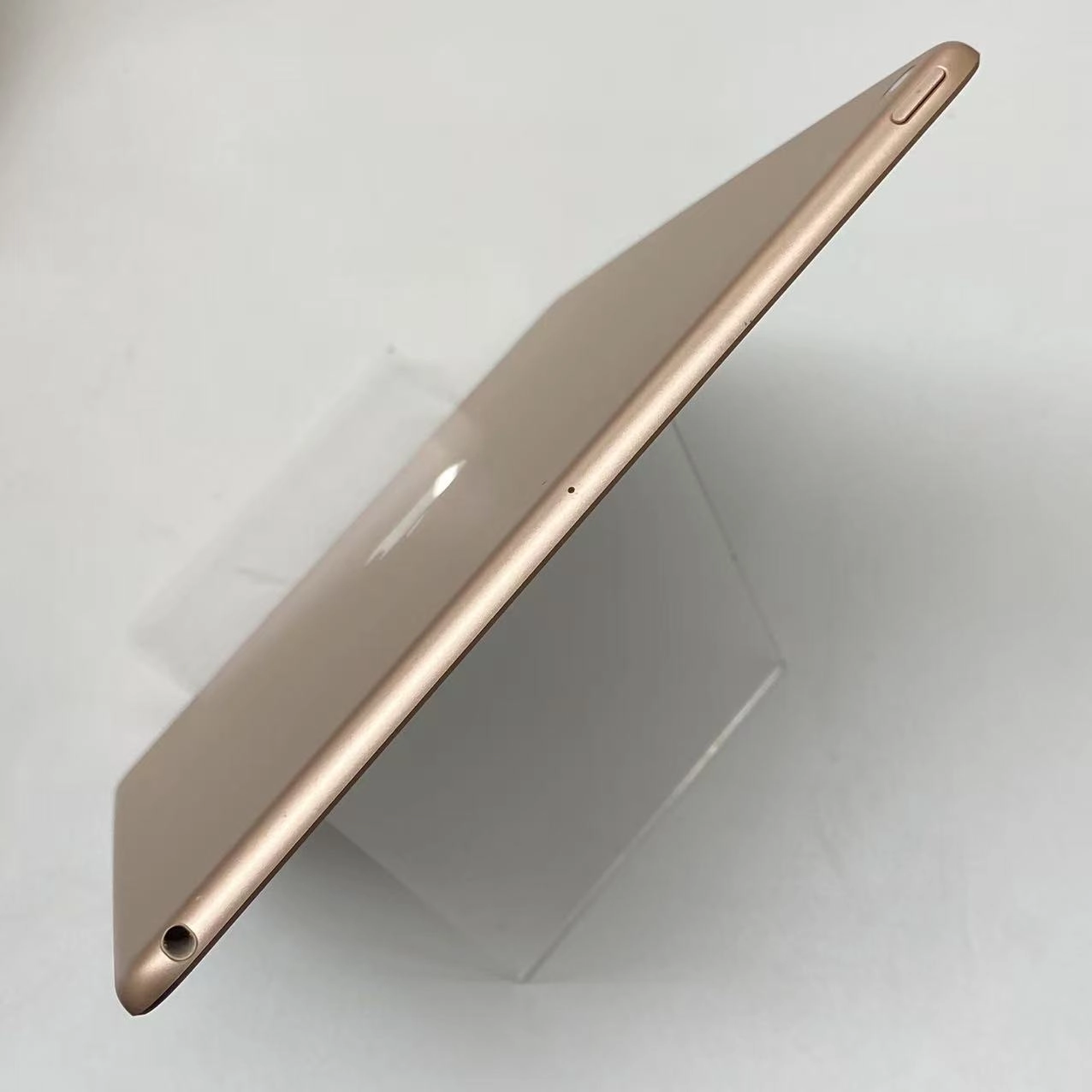 iPad Air 第3世代 海外版Wi-Fiモデル 64GB ゴールド MUUL2TA/A 訳あり品