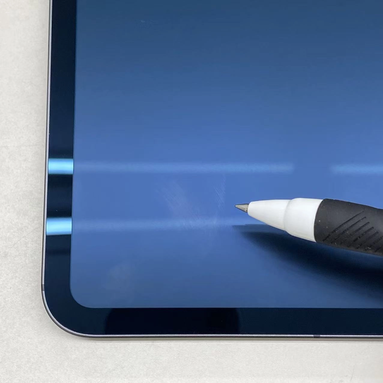 iPad Pro 11インチ 第5世代 Nano-textureディスプレイガラス搭載 Wi-Fi + Cellular 1TB スペースブラック MWRP3J/A SoftBank版SIMフリー
