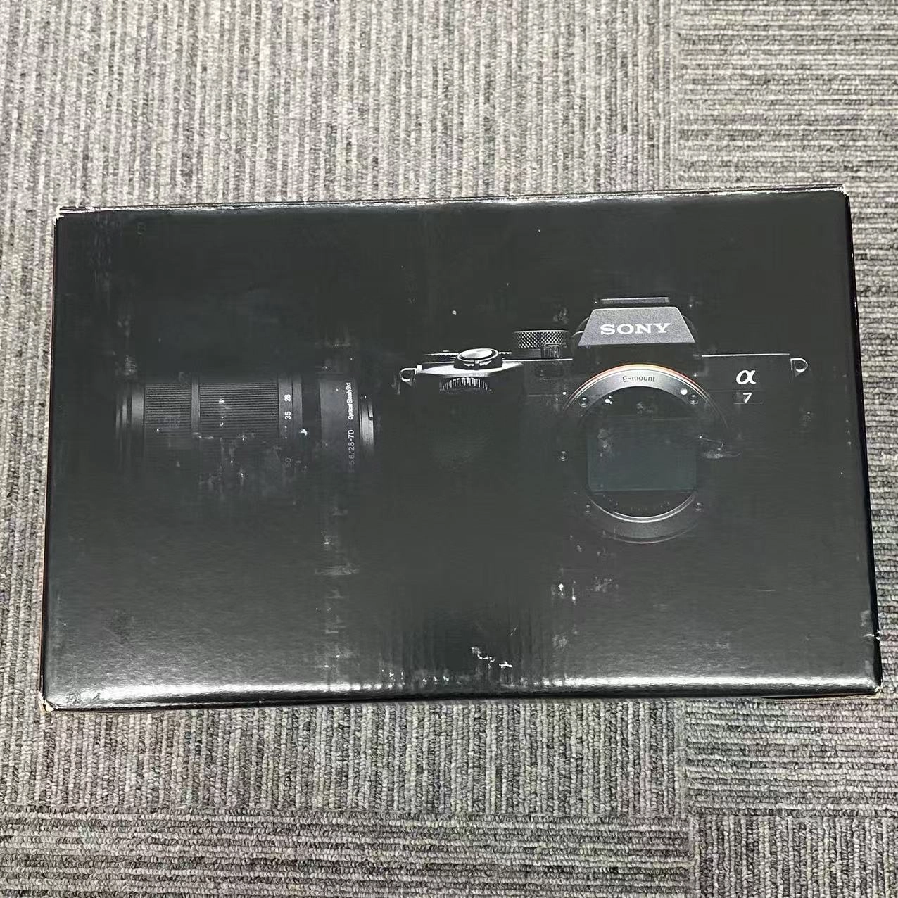 SONY &alpha;7 IV ズームレンズキット ブラック ILCE-7M4K 美品