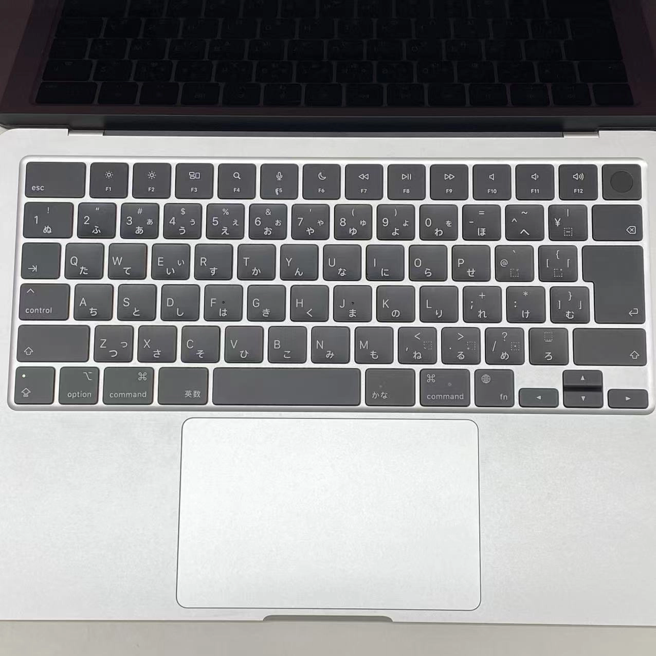 MacBook Air 13インチ Mid2022 Apple M2 8GB 512GB シルバー MLY03J/A 美品