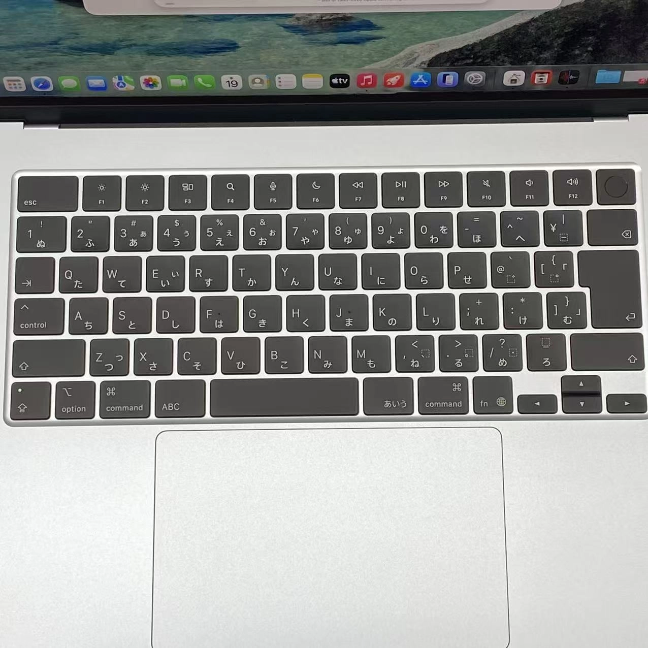 MacBook Air 15インチ Early2025 Apple M4 16GB/256GB スカイブルー MC7A4J/A 美品