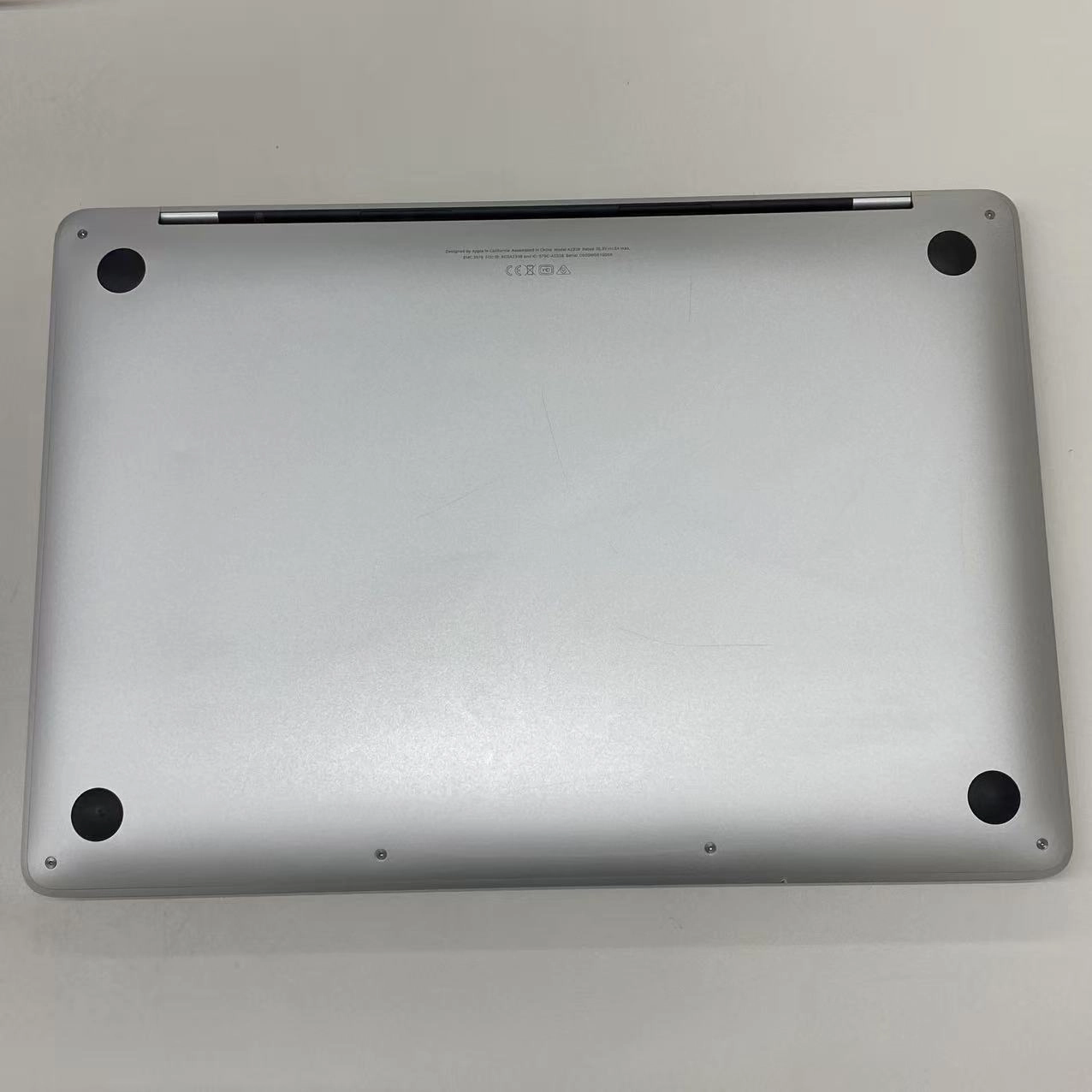 MacBookPro 13インチ 2020 M1 (CPU:8C/GPU:8C)16/512GB シルバー G11F2J/A