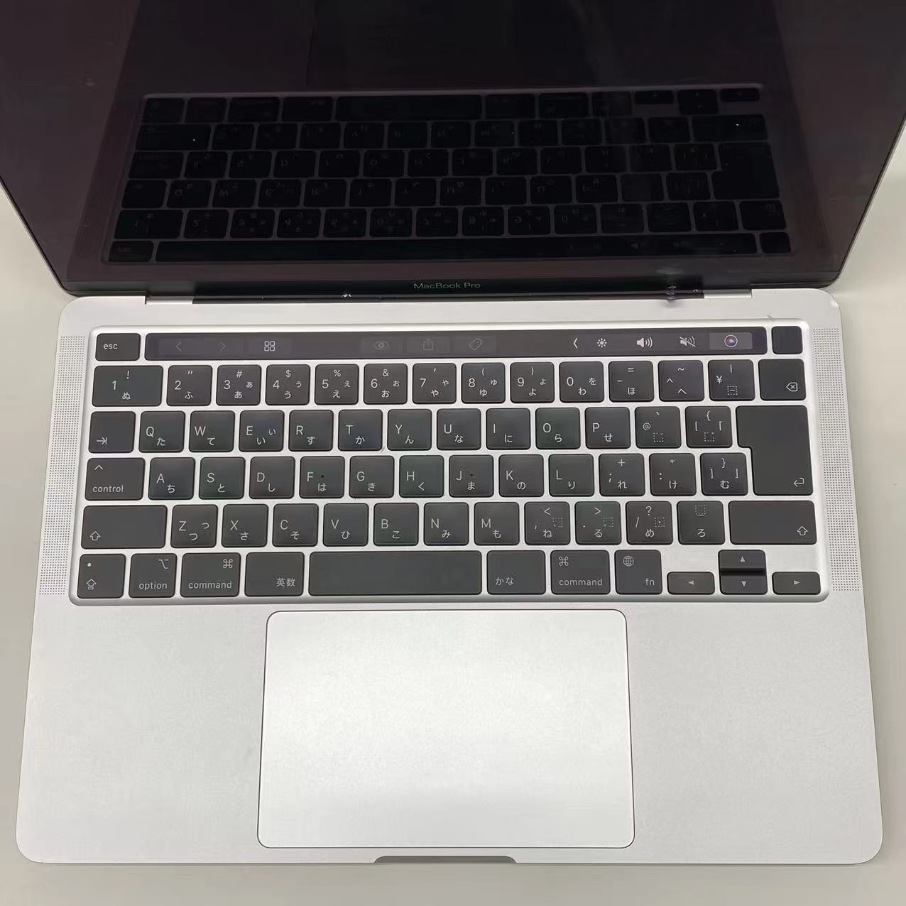 MacBookPro 13インチ 2020 M1 (CPU:8C/GPU:8C)16/512GB シルバー G11F2J/A