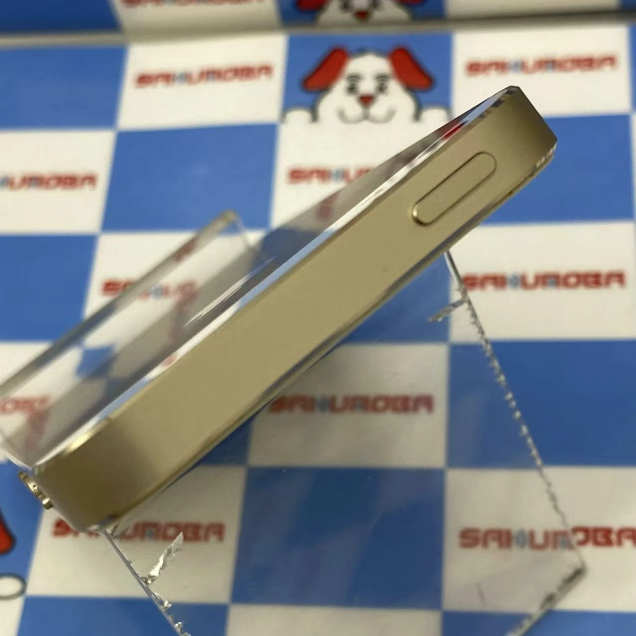 iPhone5s 64GB ゴ-ルド ME340J/A au